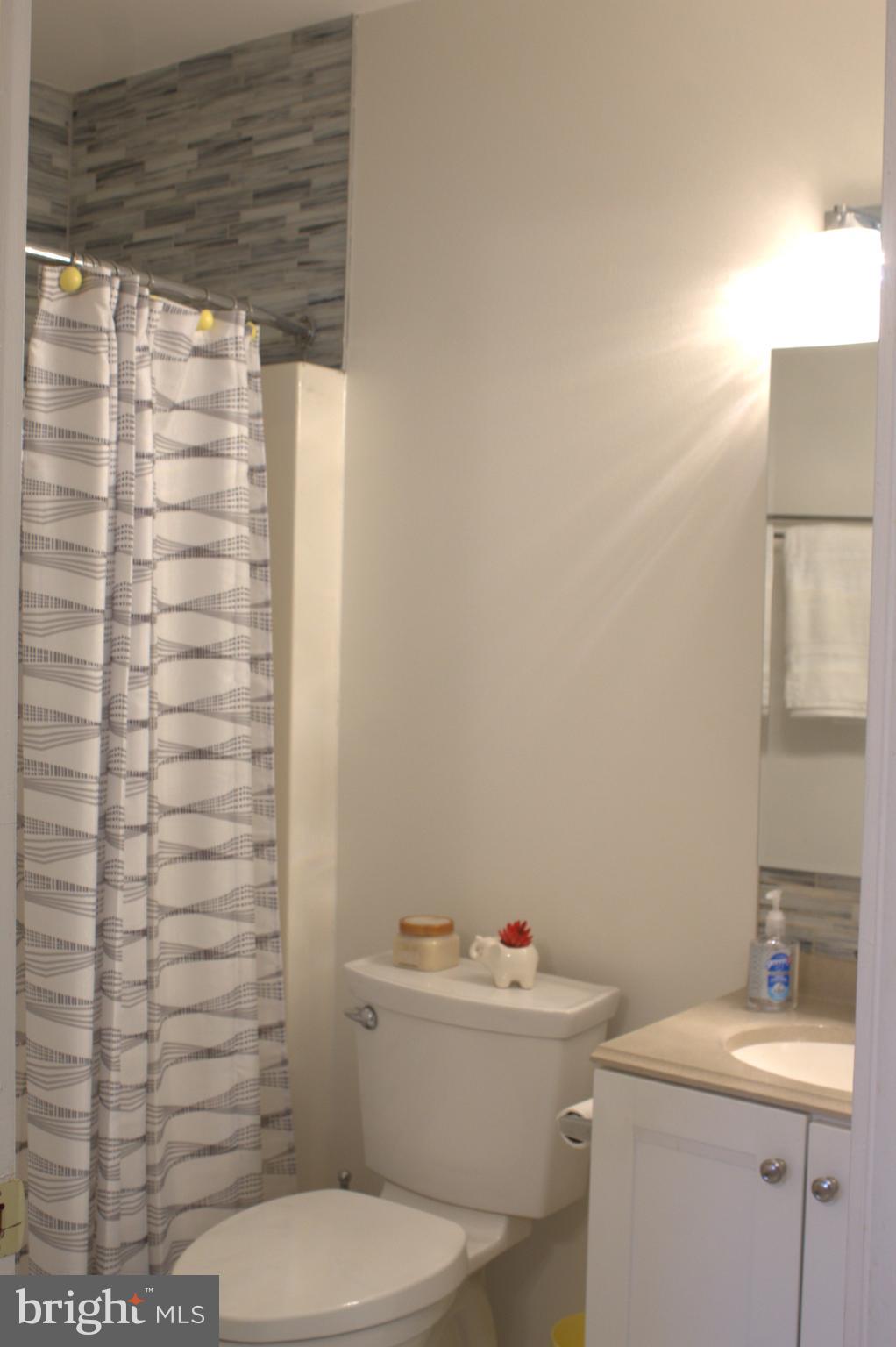 LEISURE WORLD - Residential