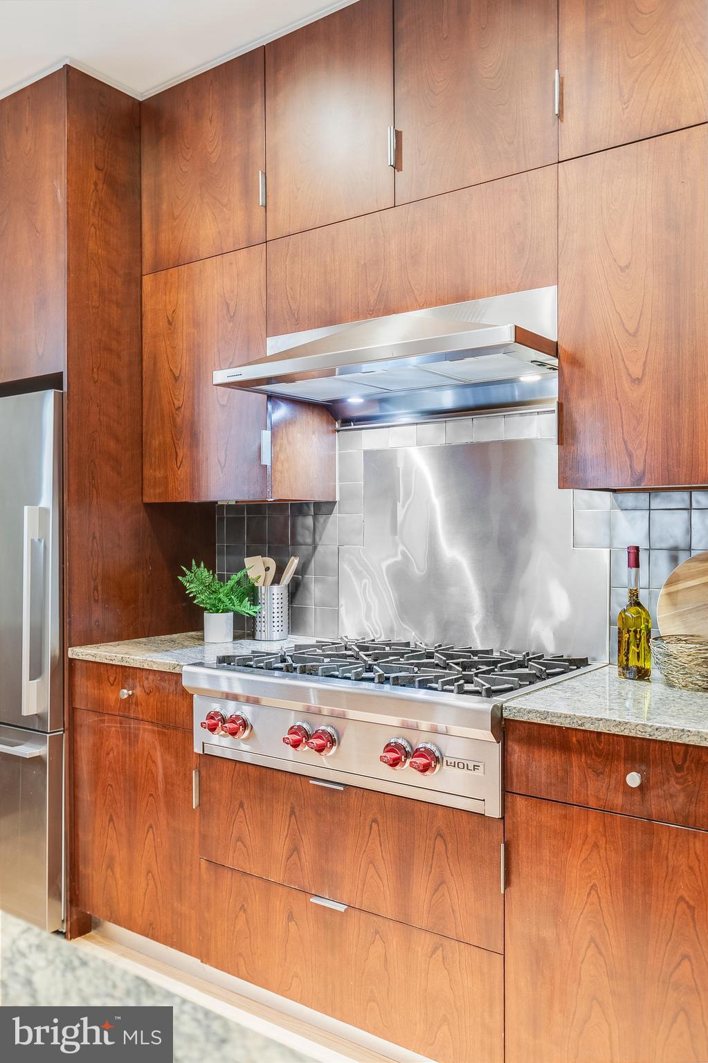 CLEVELAND PARK - Residential Lease