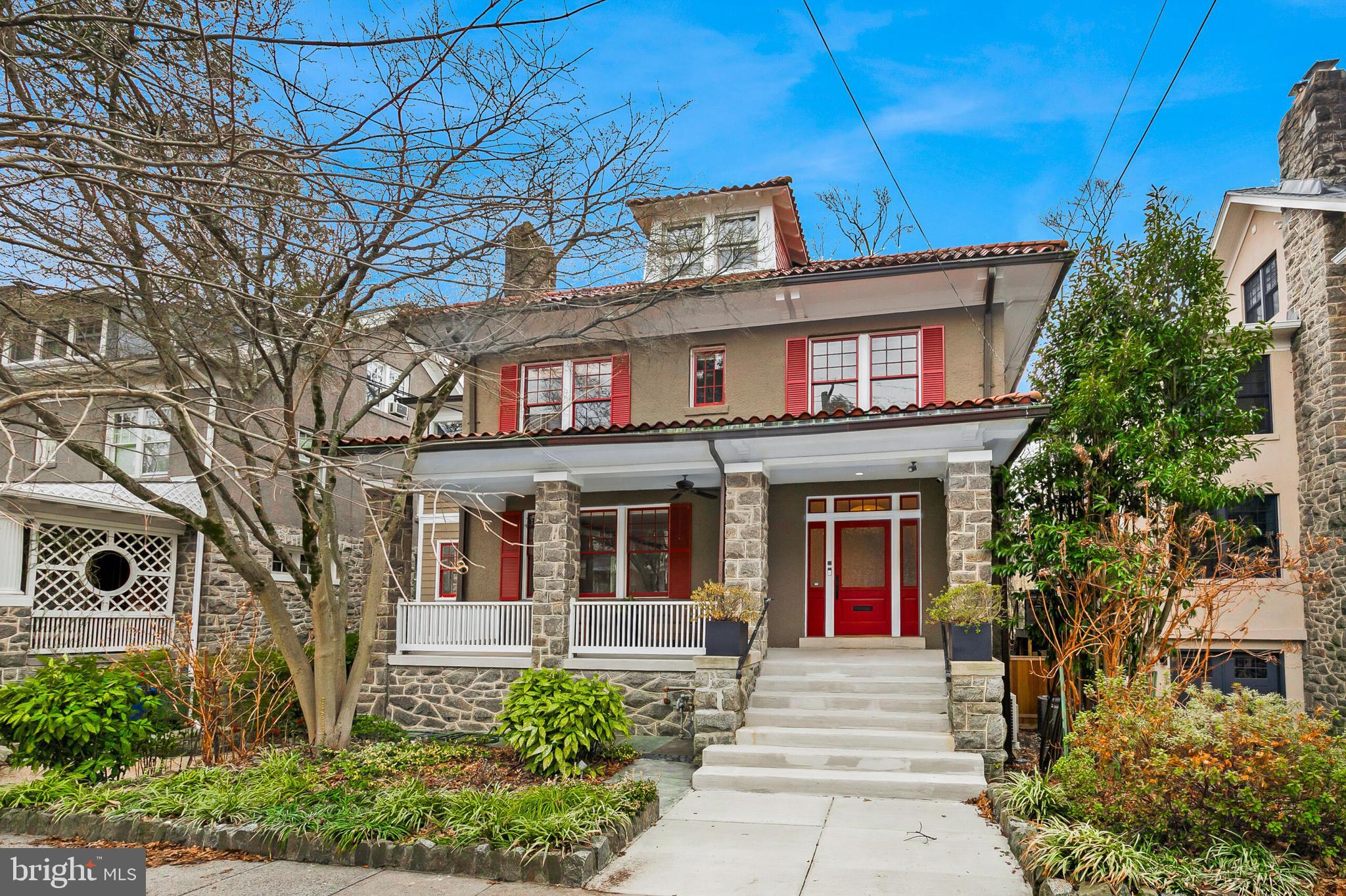 CLEVELAND PARK - Residential Lease