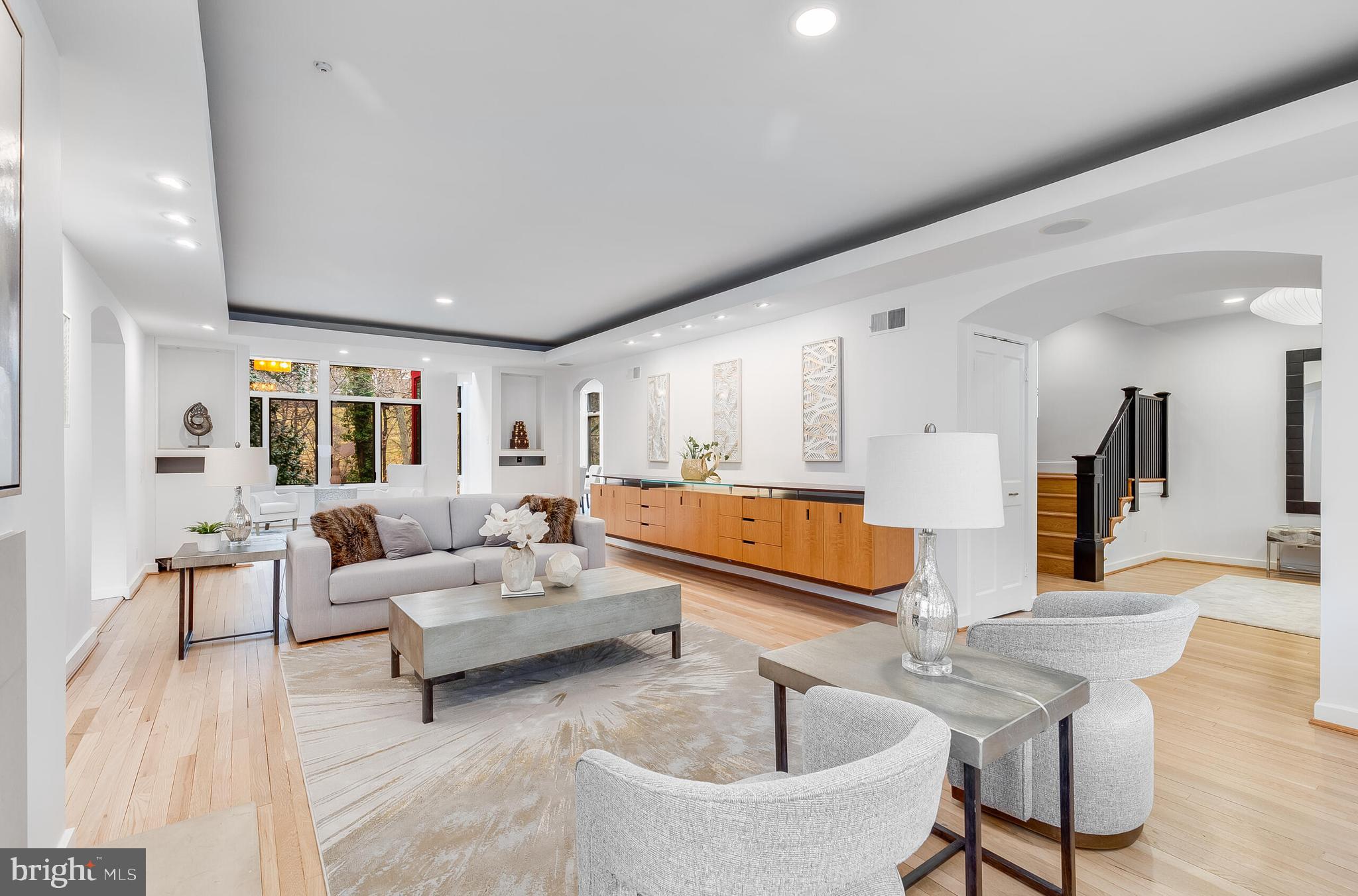 CLEVELAND PARK - Residential Lease