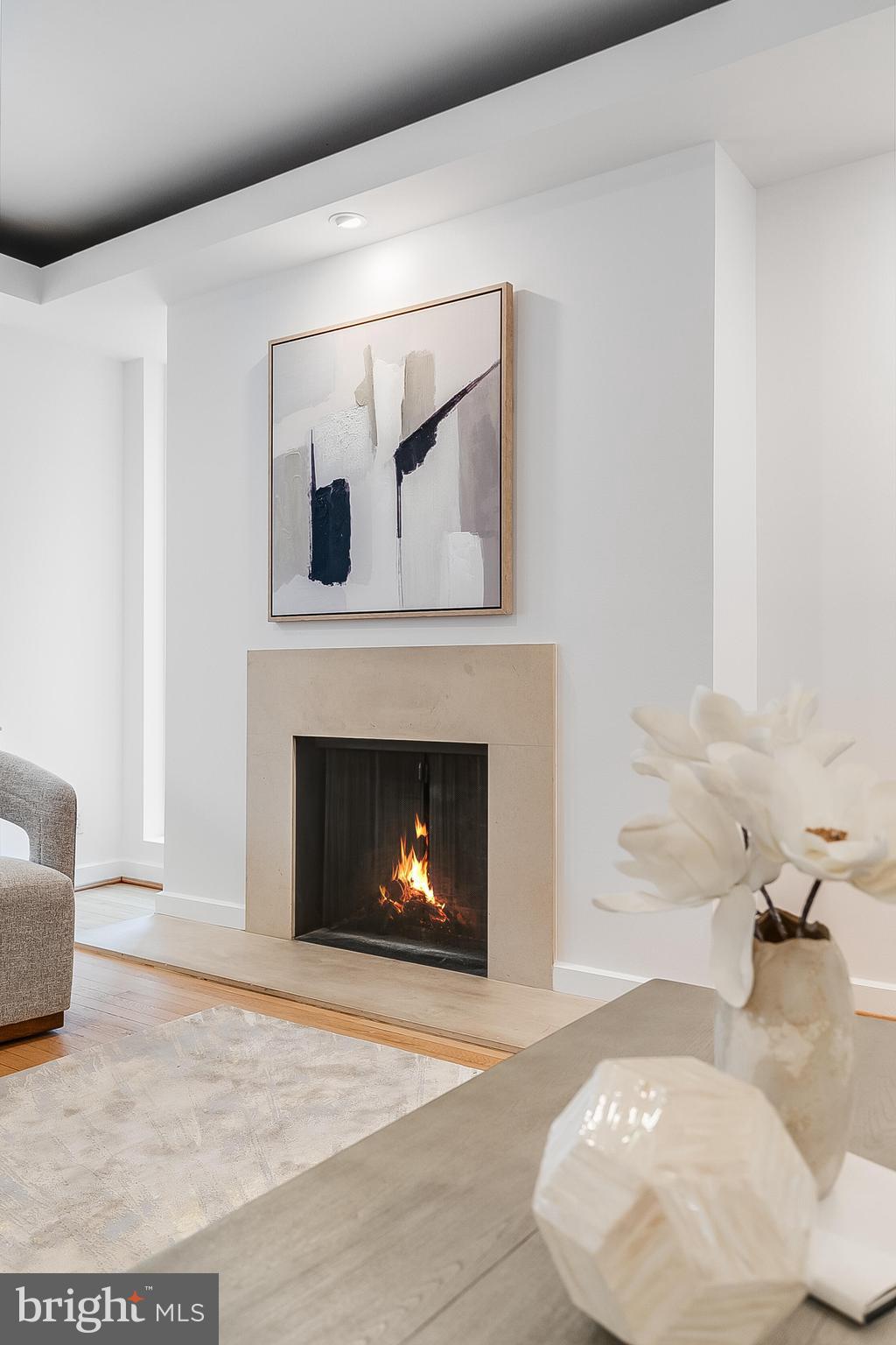 CLEVELAND PARK - Residential Lease