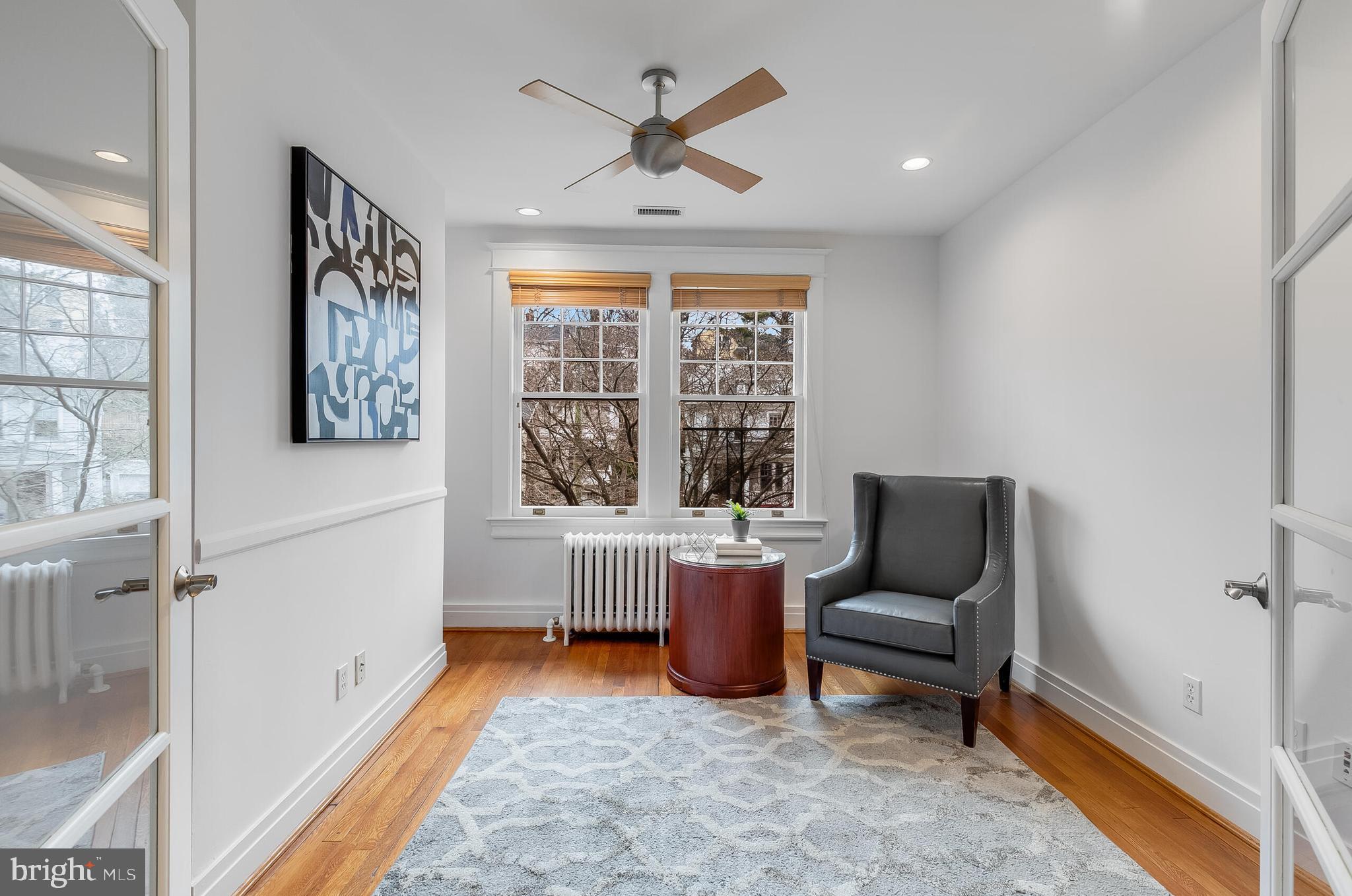 CLEVELAND PARK - Residential Lease