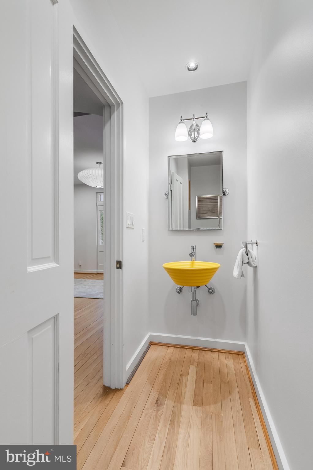 CLEVELAND PARK - Residential Lease