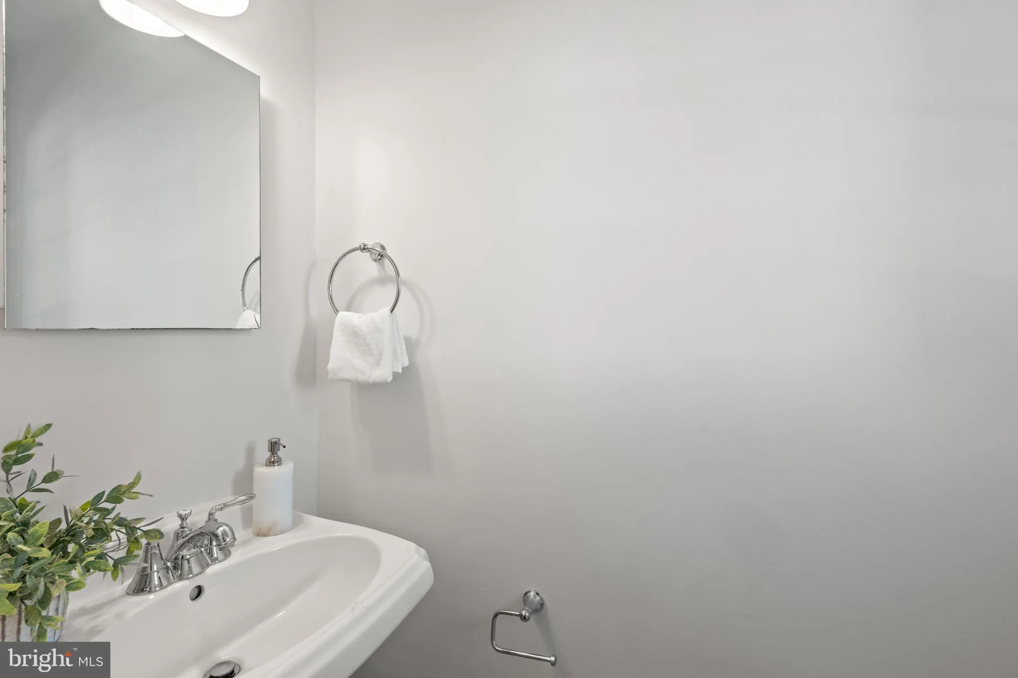 Additional image 55 of 1333 27th Street NW, Washington, DC 20007