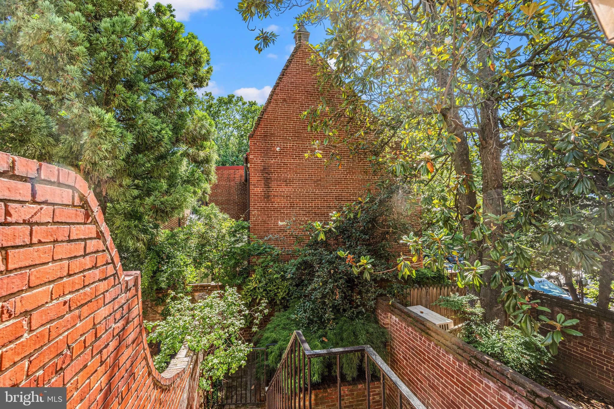 Additional image 96 of 1333 27th Street NW, Washington, DC 20007