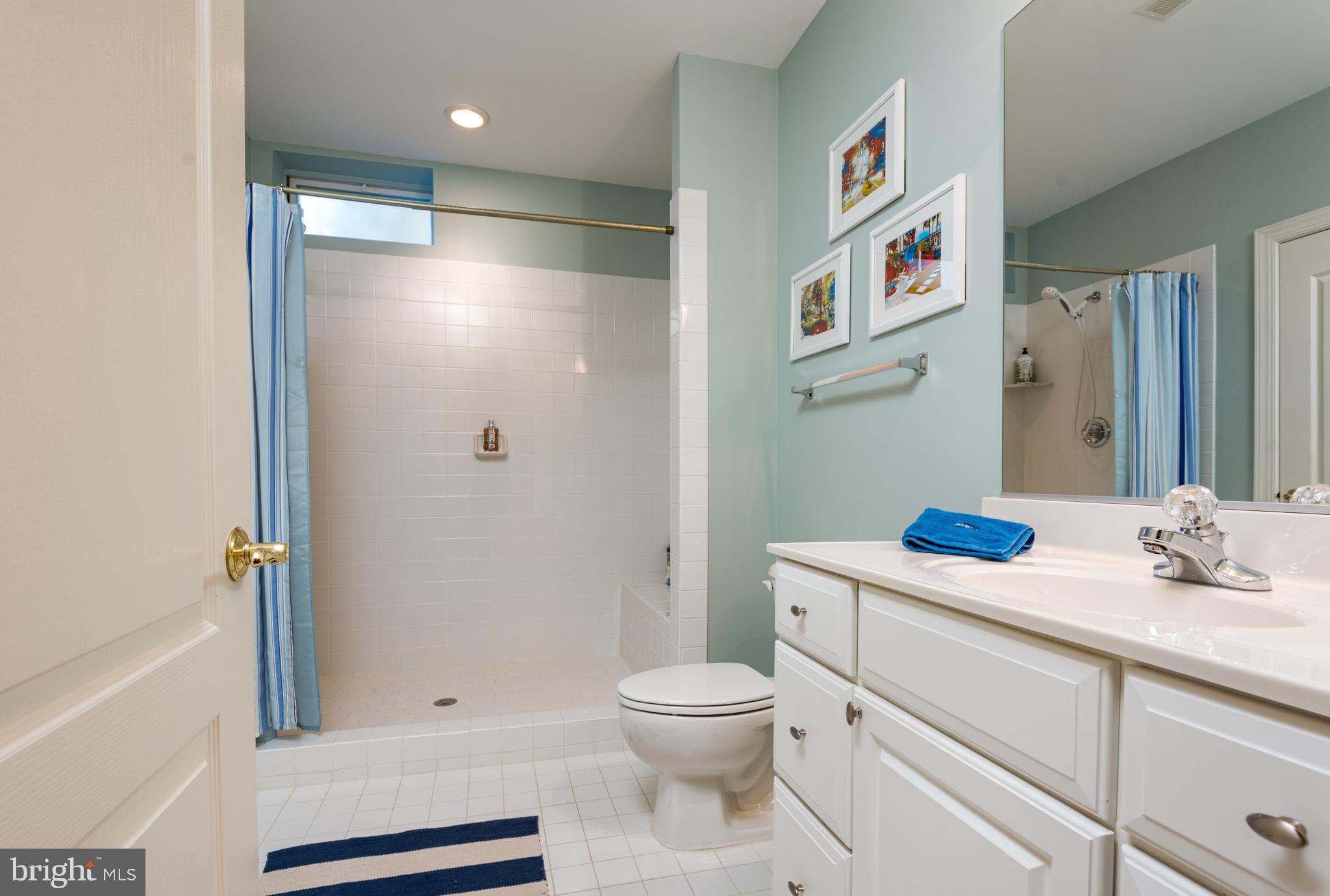 DOMINION VALLEY COUNTRY CLUB - Residential