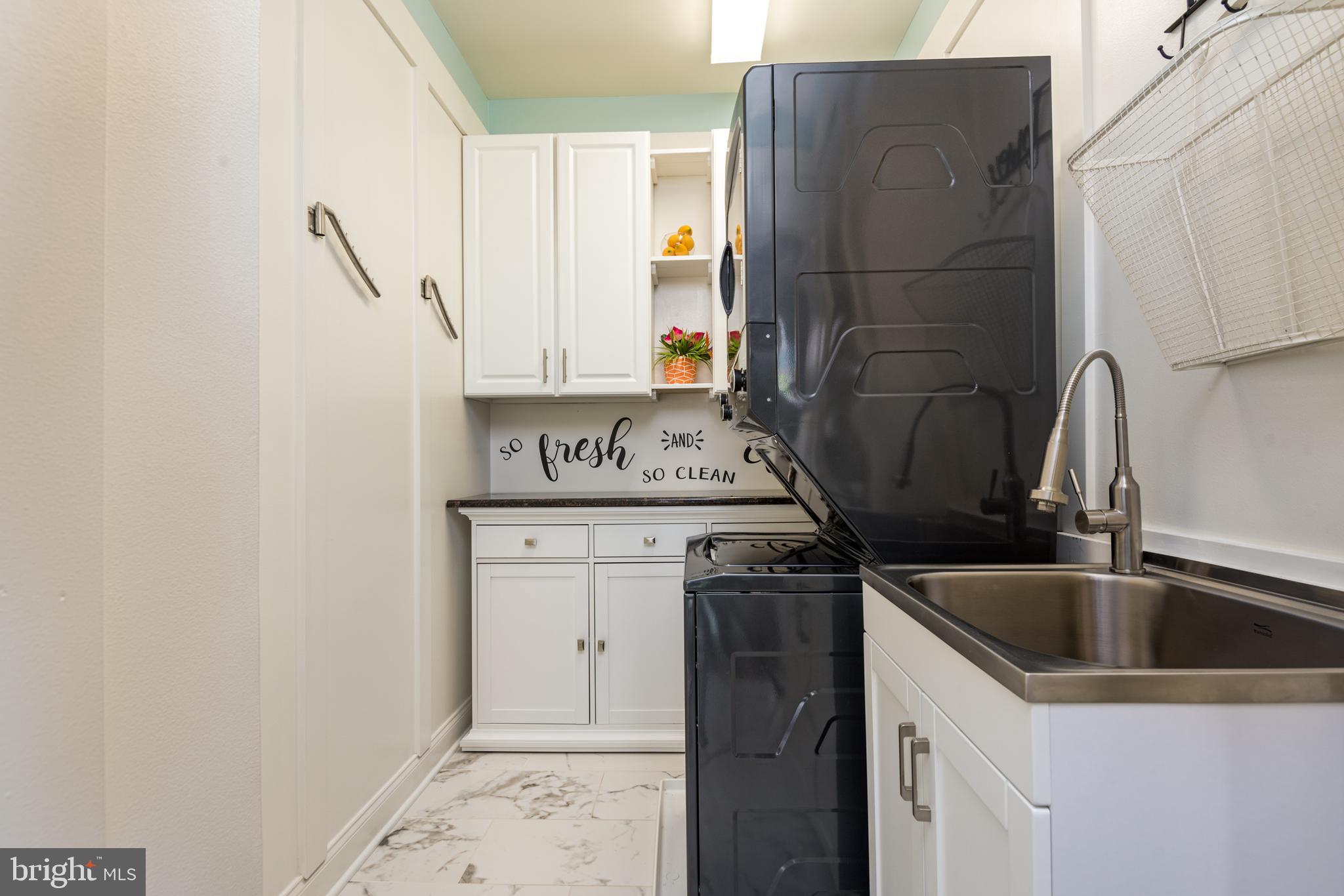 DOMINION VALLEY COUNTRY CLUB - Residential