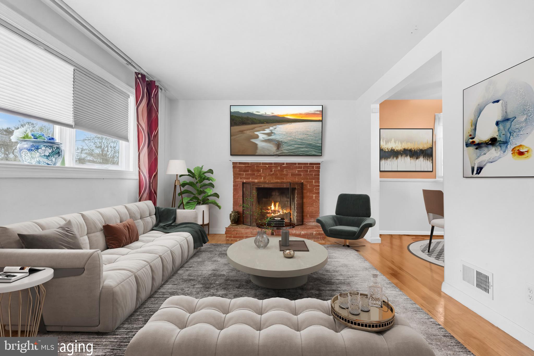 CHRIS MAR MANOR - Residential