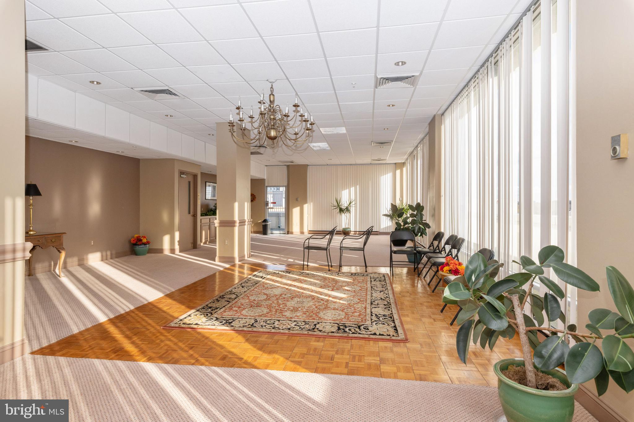 TOWSON - Residential