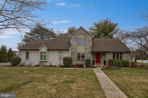 101 CHAPEL LANE BROWNSTOWN PA 17508