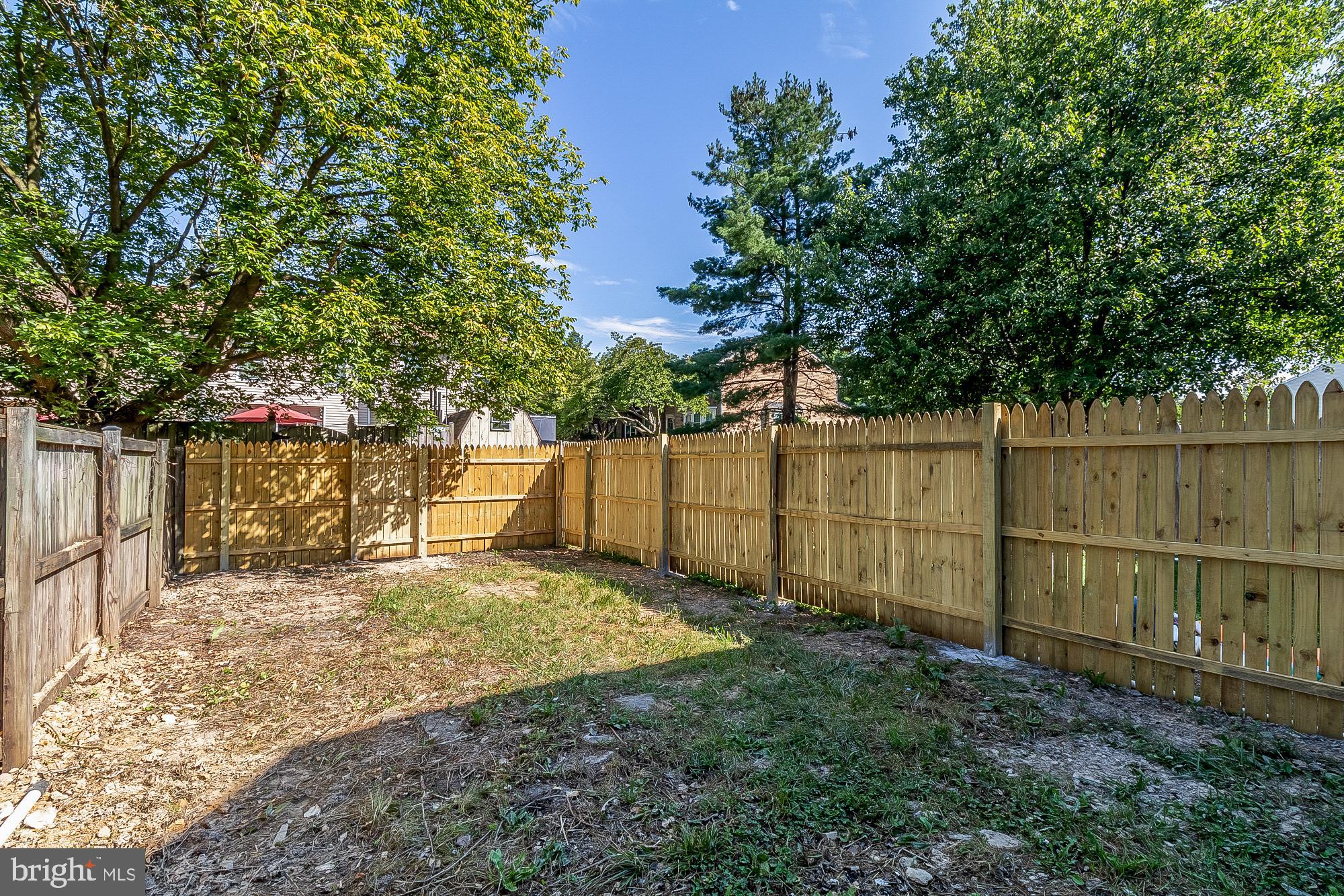 RIVERSIDE - Residential