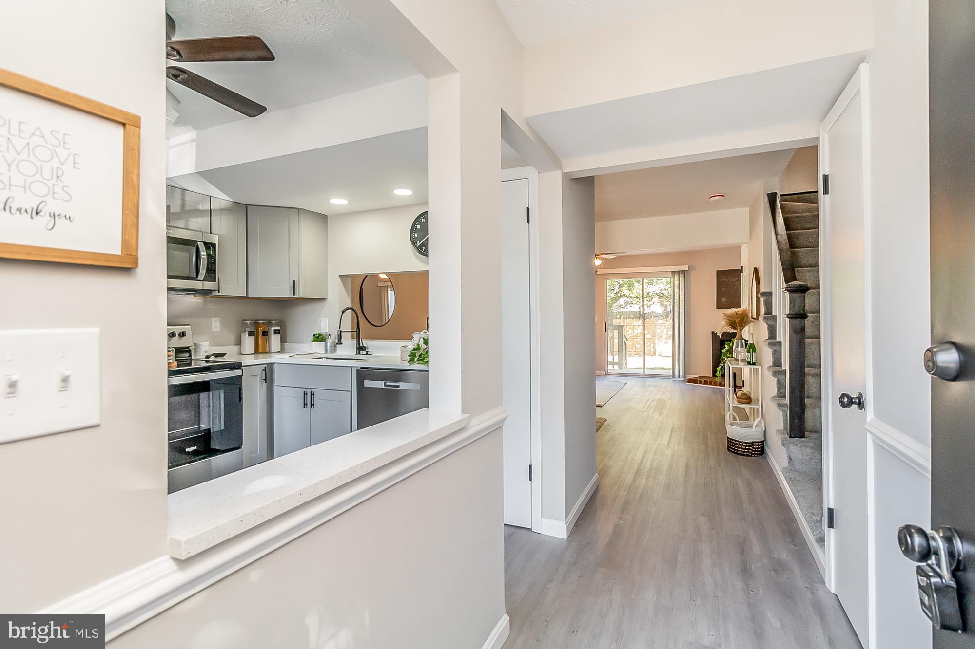 RIVERSIDE - Residential