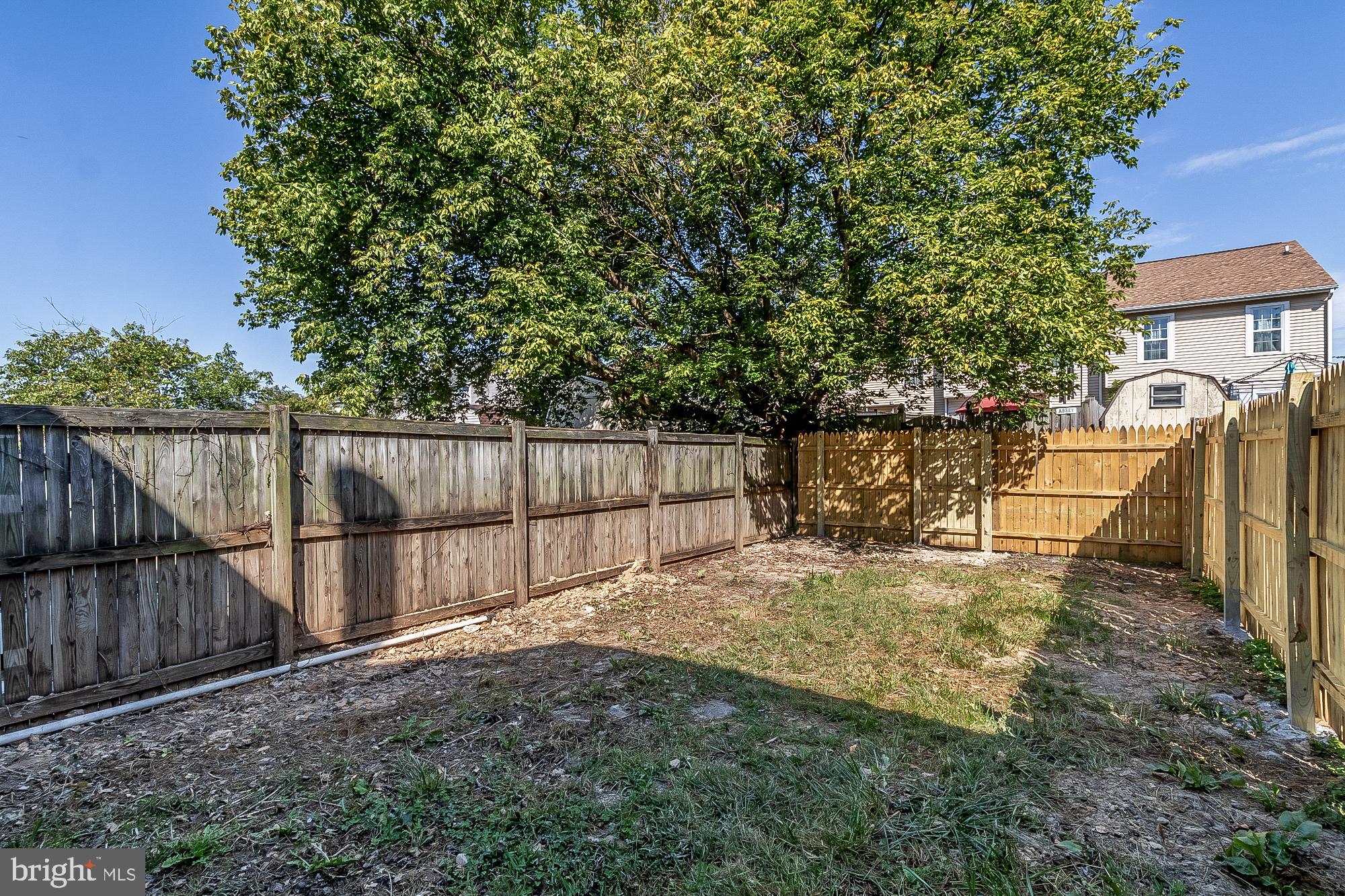 RIVERSIDE - Residential