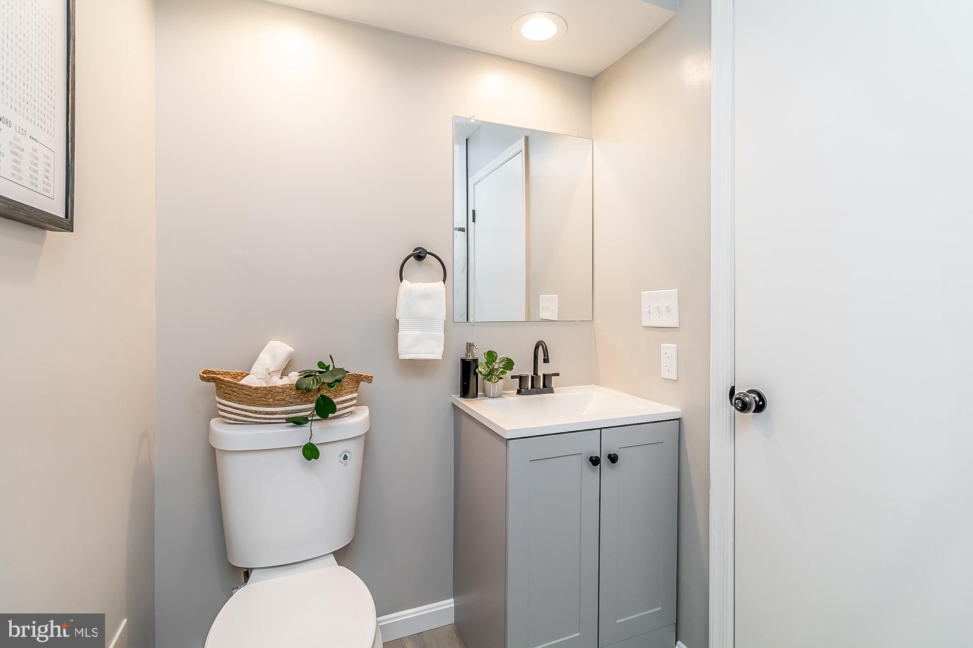 RIVERSIDE - Residential