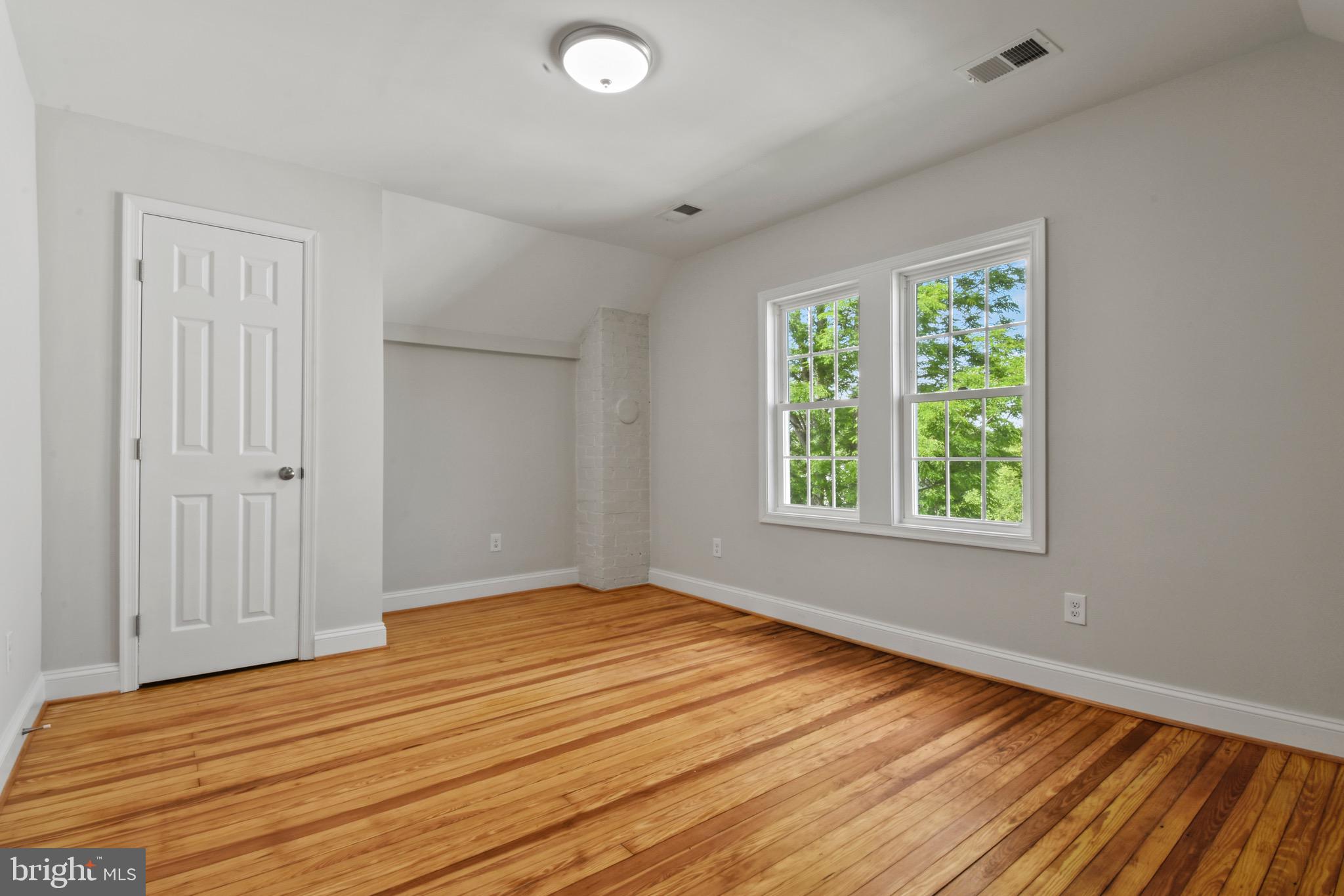 WINCHESTER CITY - Residential