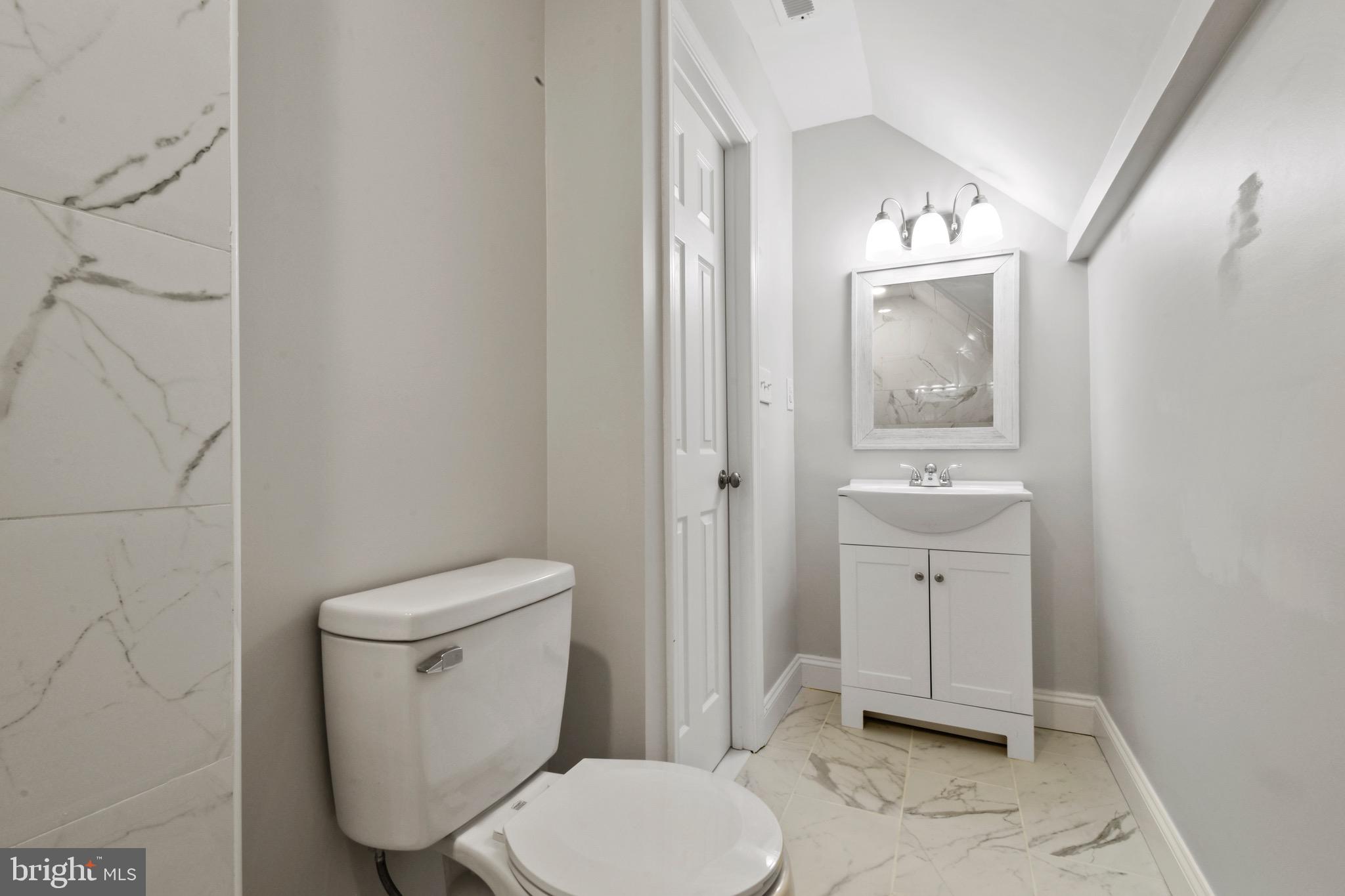 WINCHESTER CITY - Residential