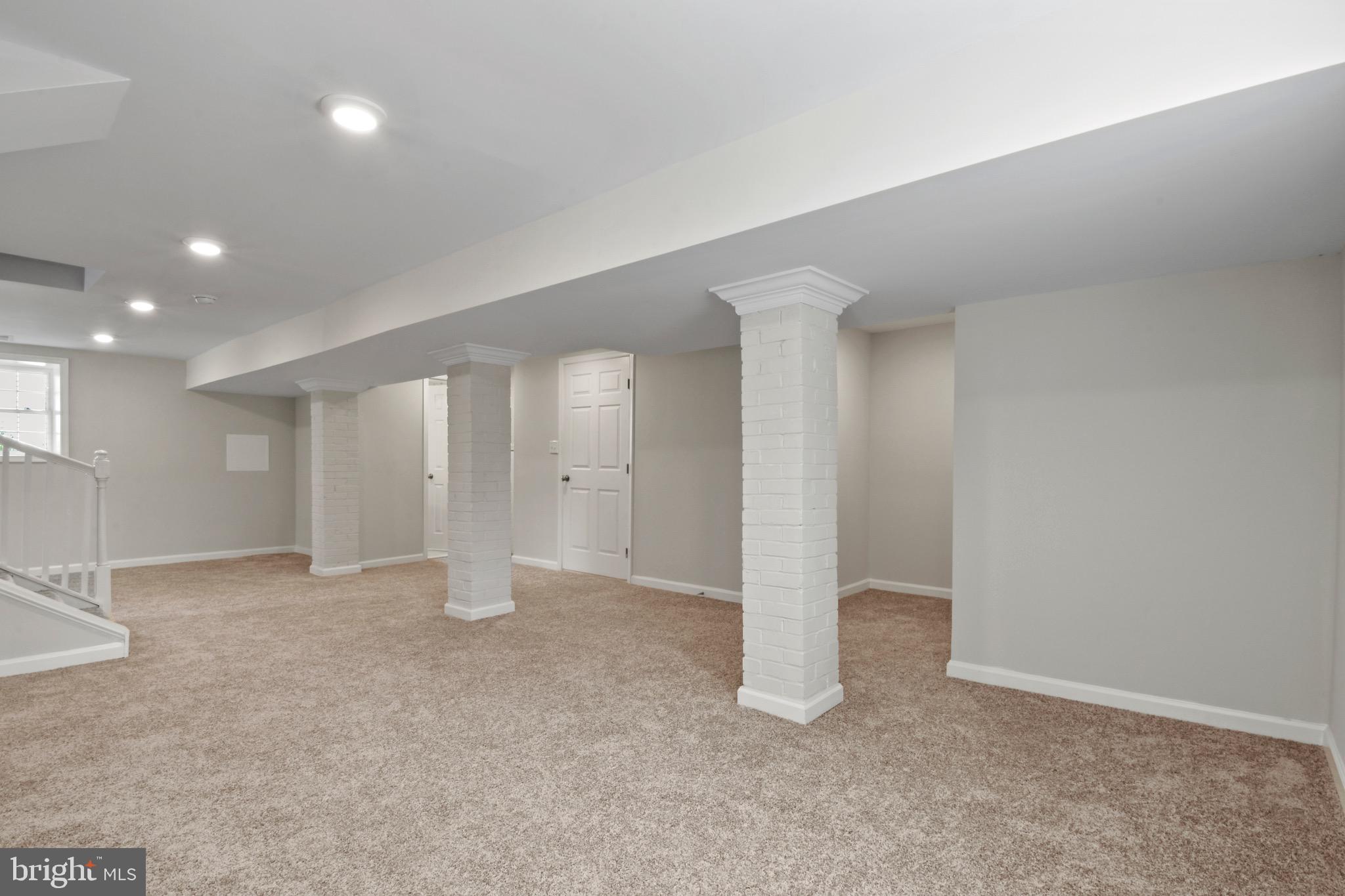 WINCHESTER CITY - Residential