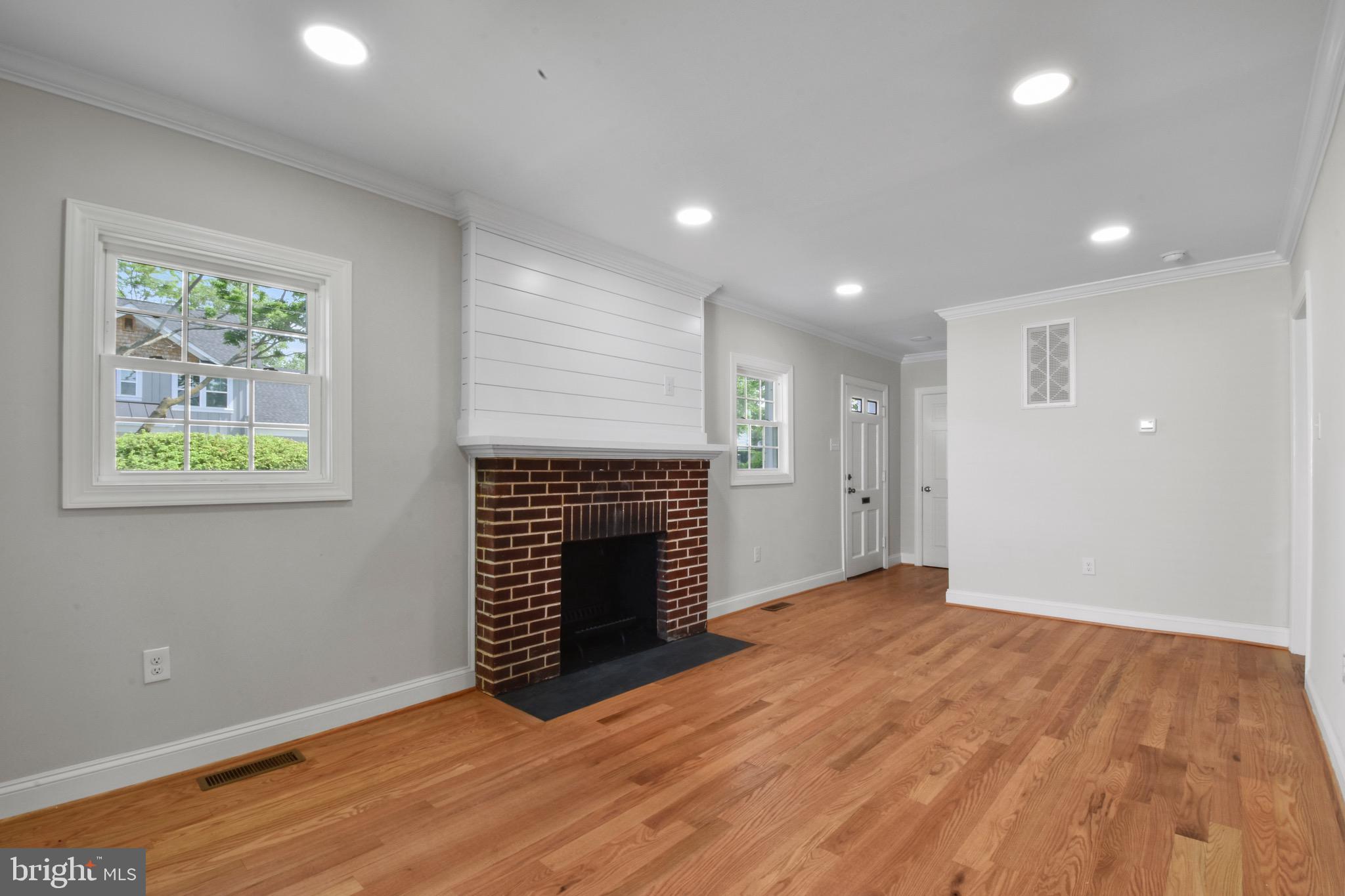 WINCHESTER CITY - Residential