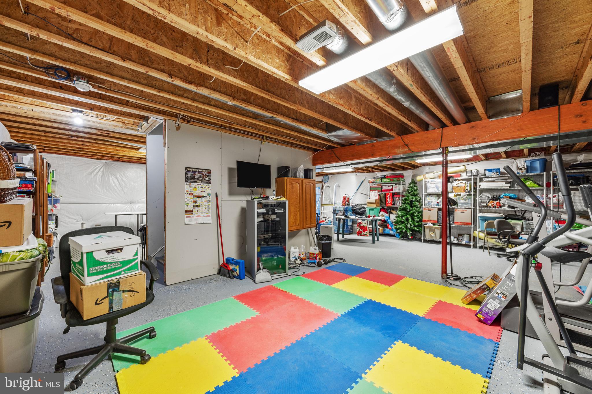 LYNMORE ACRES - Residential