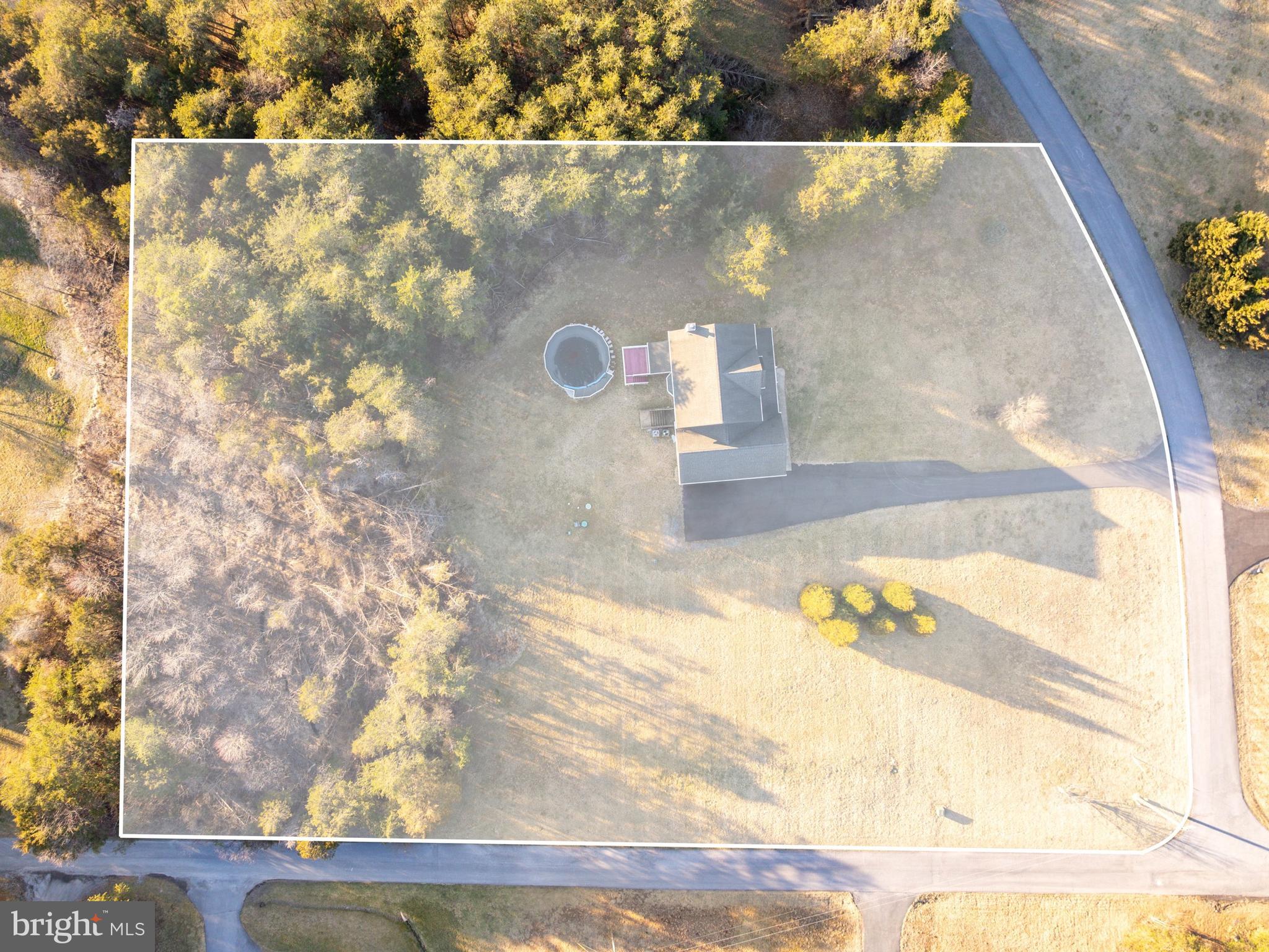 LYNMORE ACRES - Residential