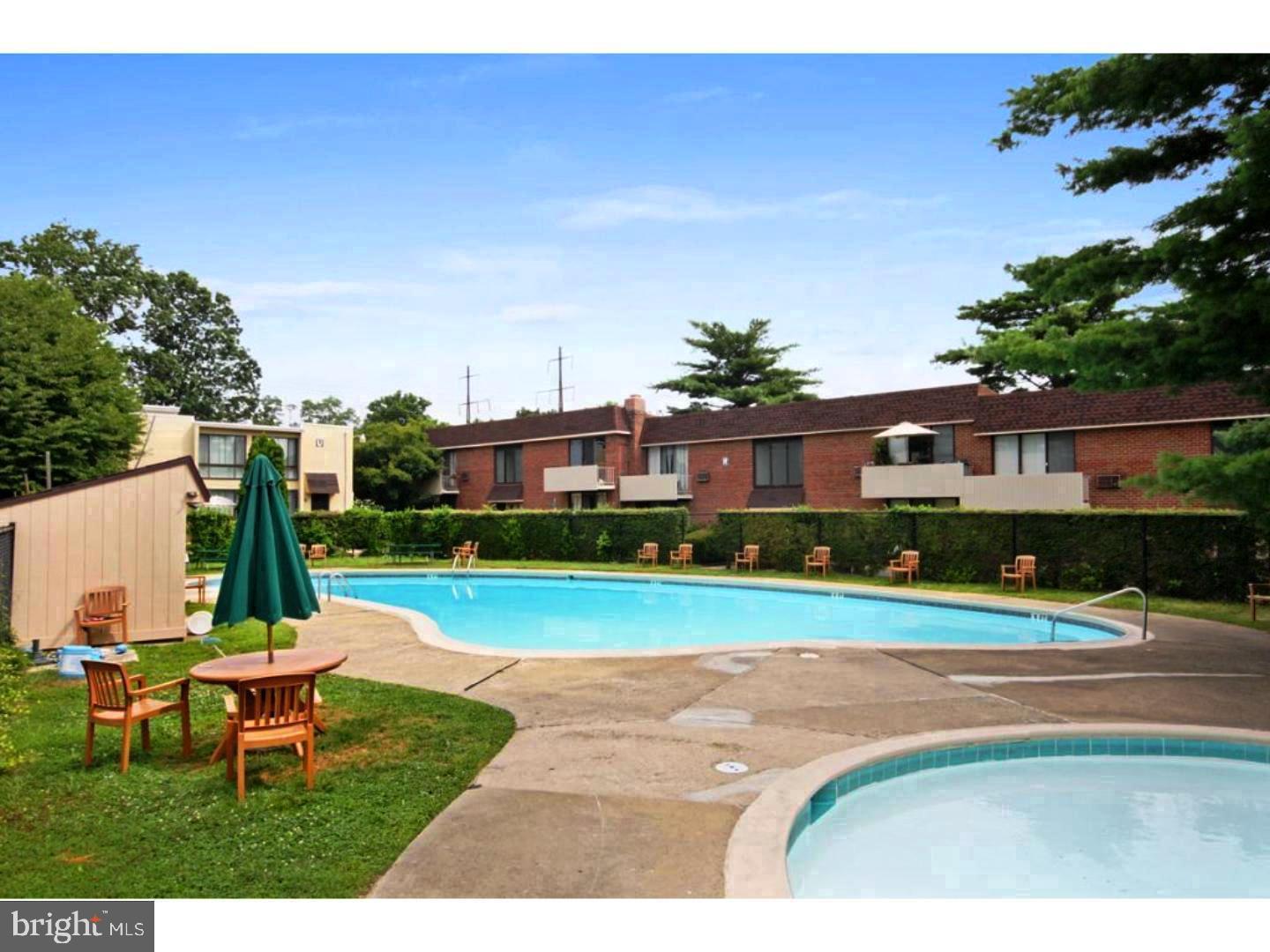 CONTEMPORARY VLG - Residential Lease