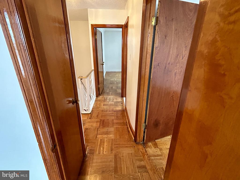 MAYFAIR (WEST) - Residential Lease