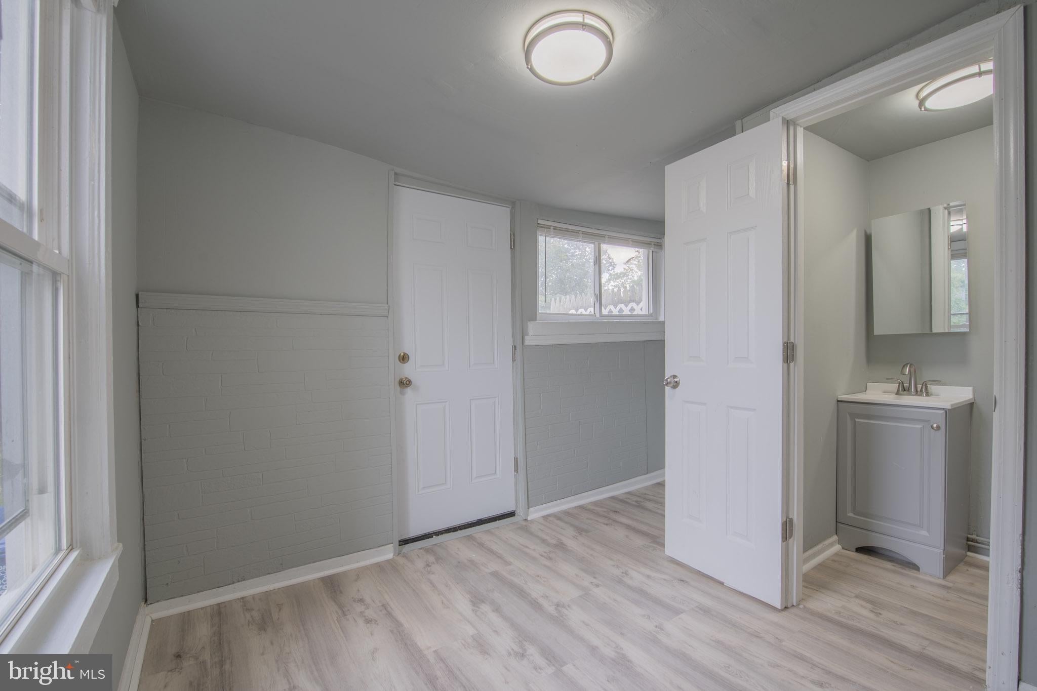 6 A STEWART AVENUE