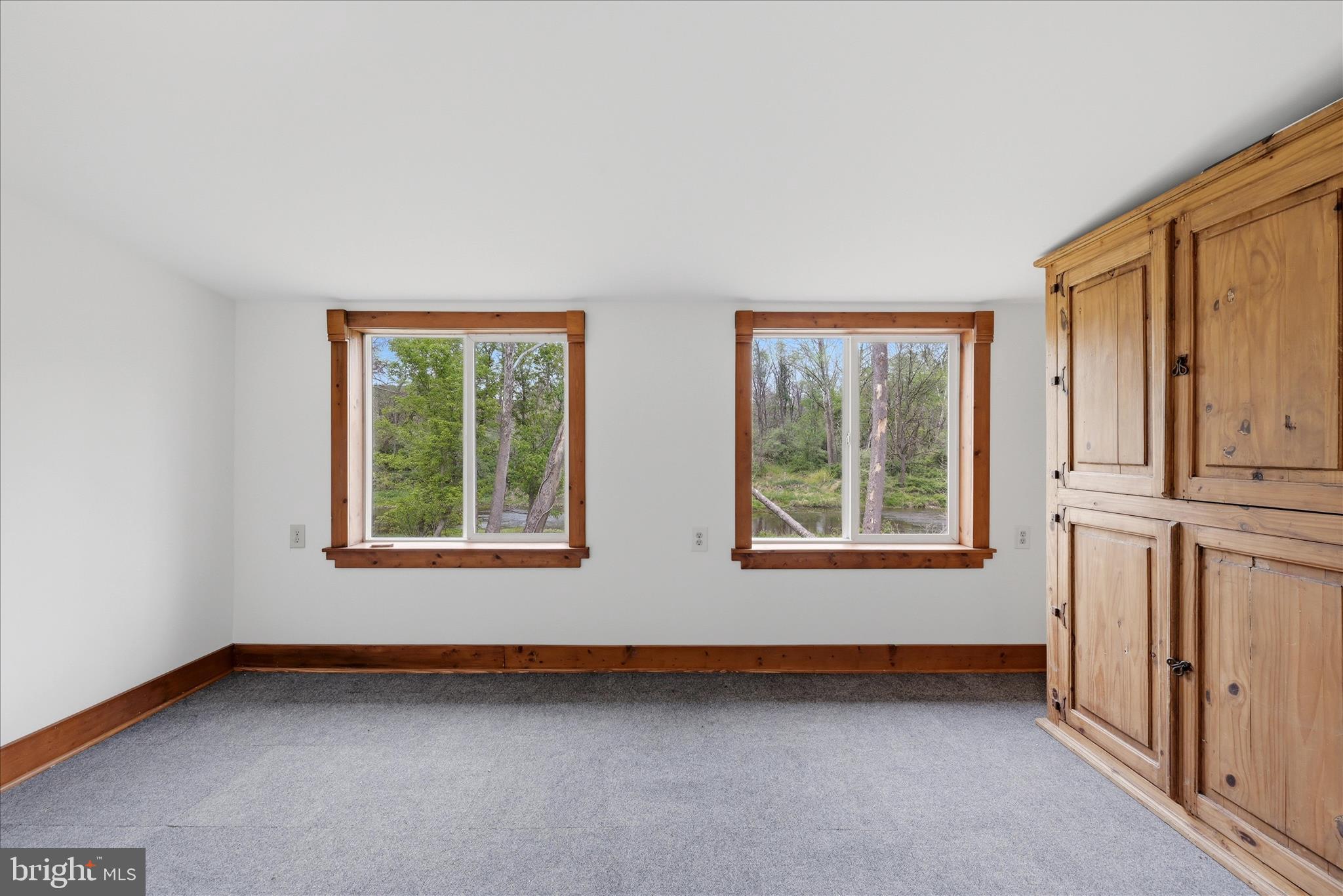 RUSHING RIVER FARMS - Residential