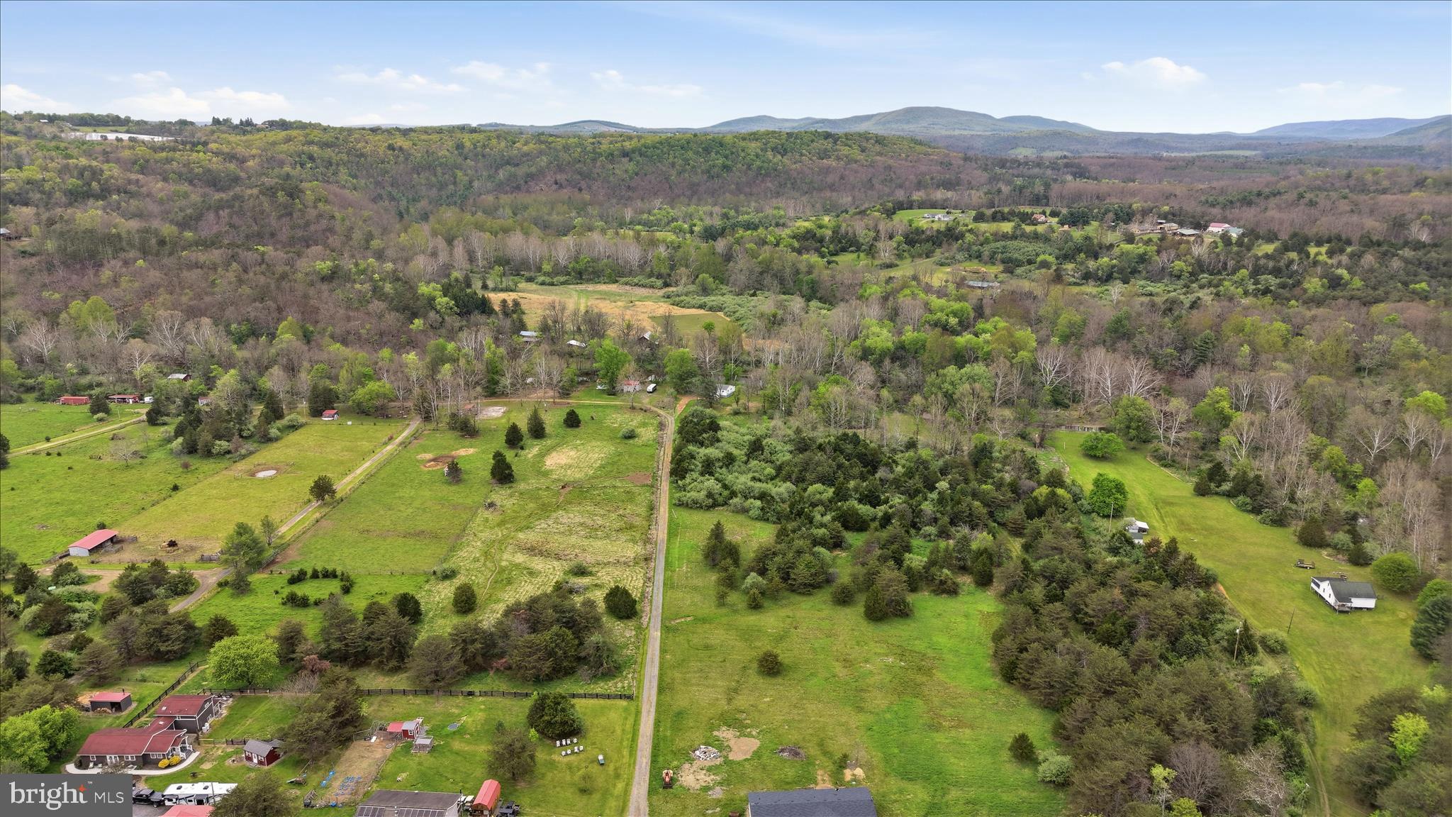 RUSHING RIVER FARMS - Residential