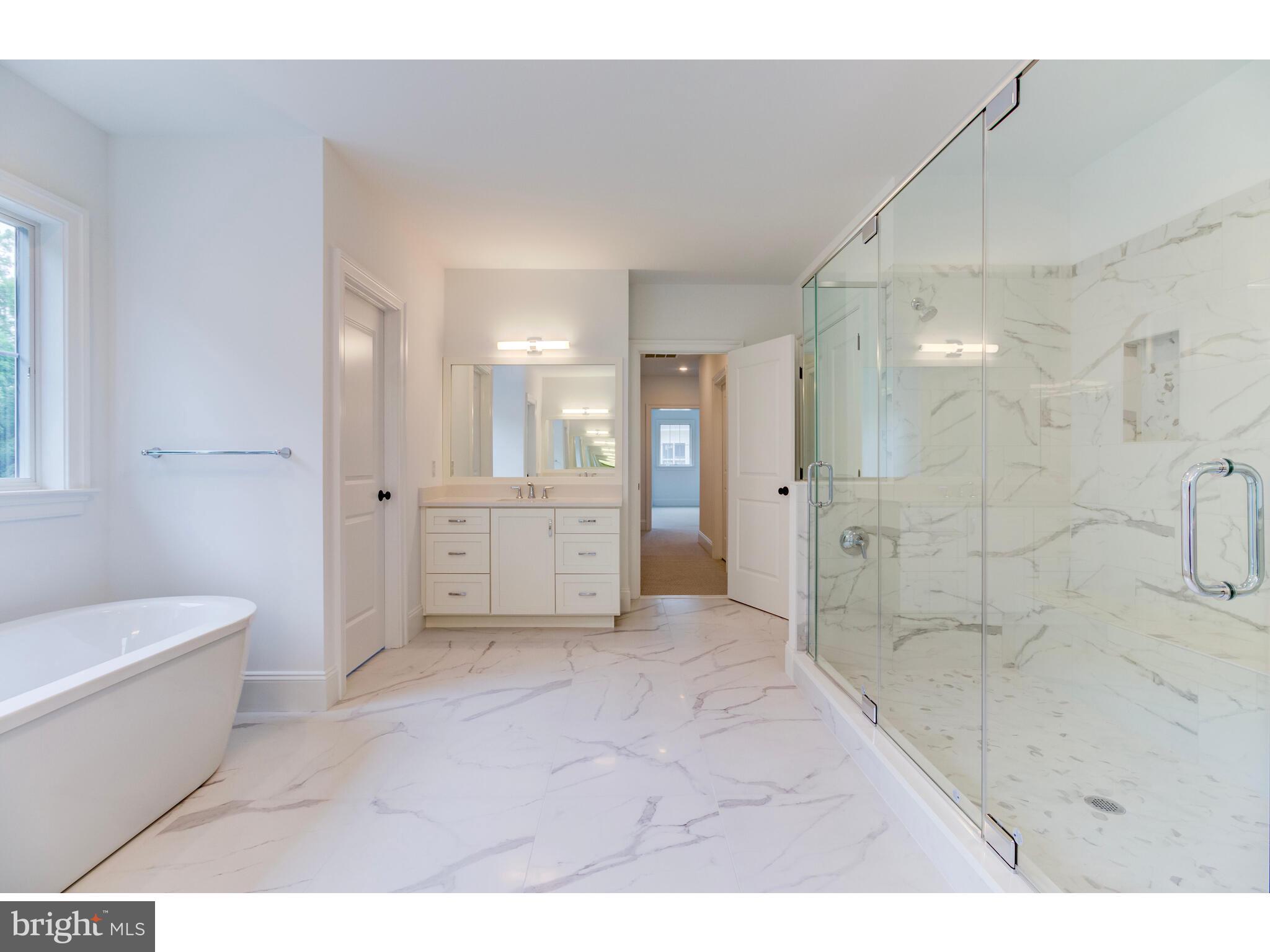 TIBURON - Residential