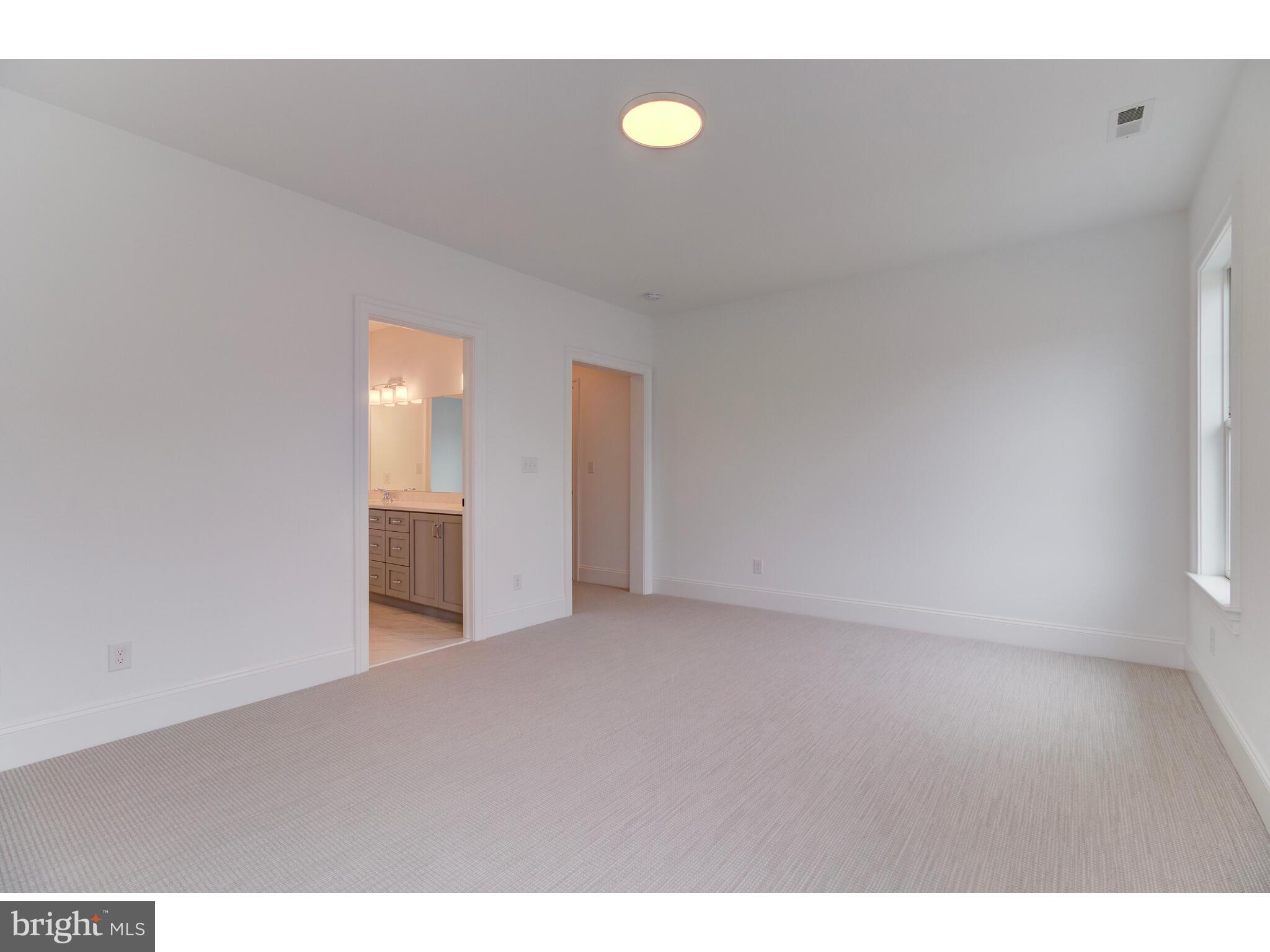 TIBURON - Residential