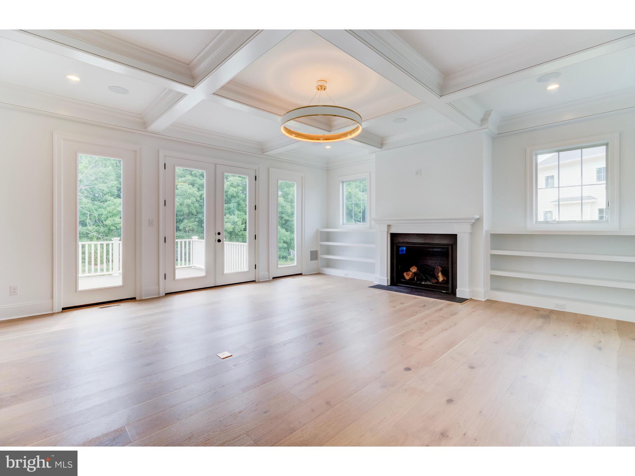 TIBURON - Residential