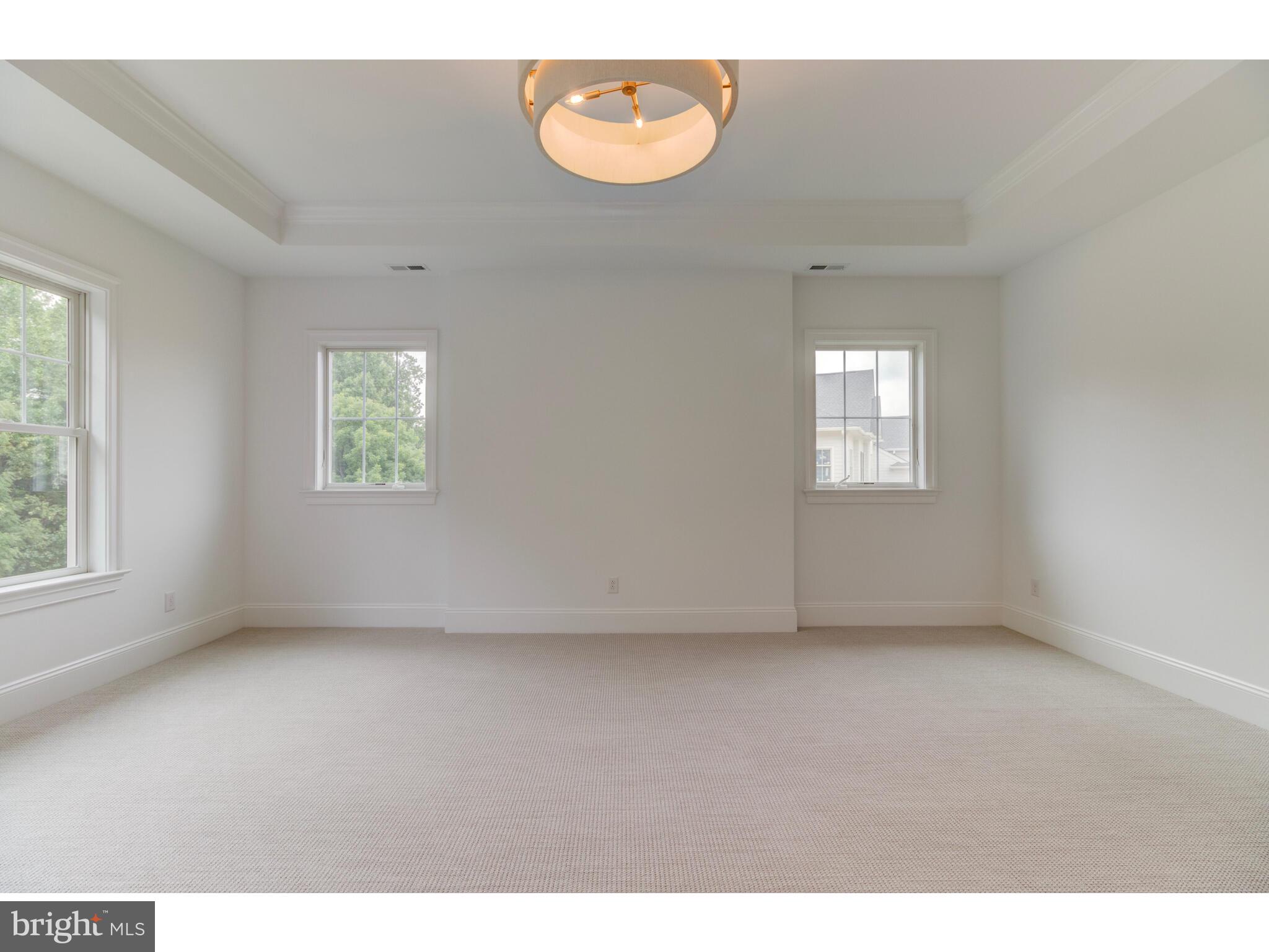 TIBURON - Residential