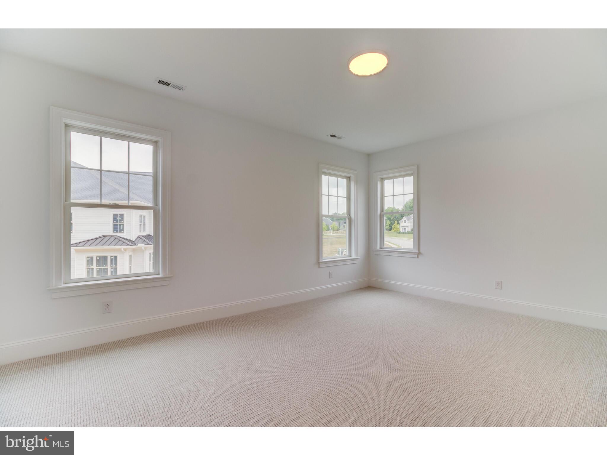 TIBURON - Residential