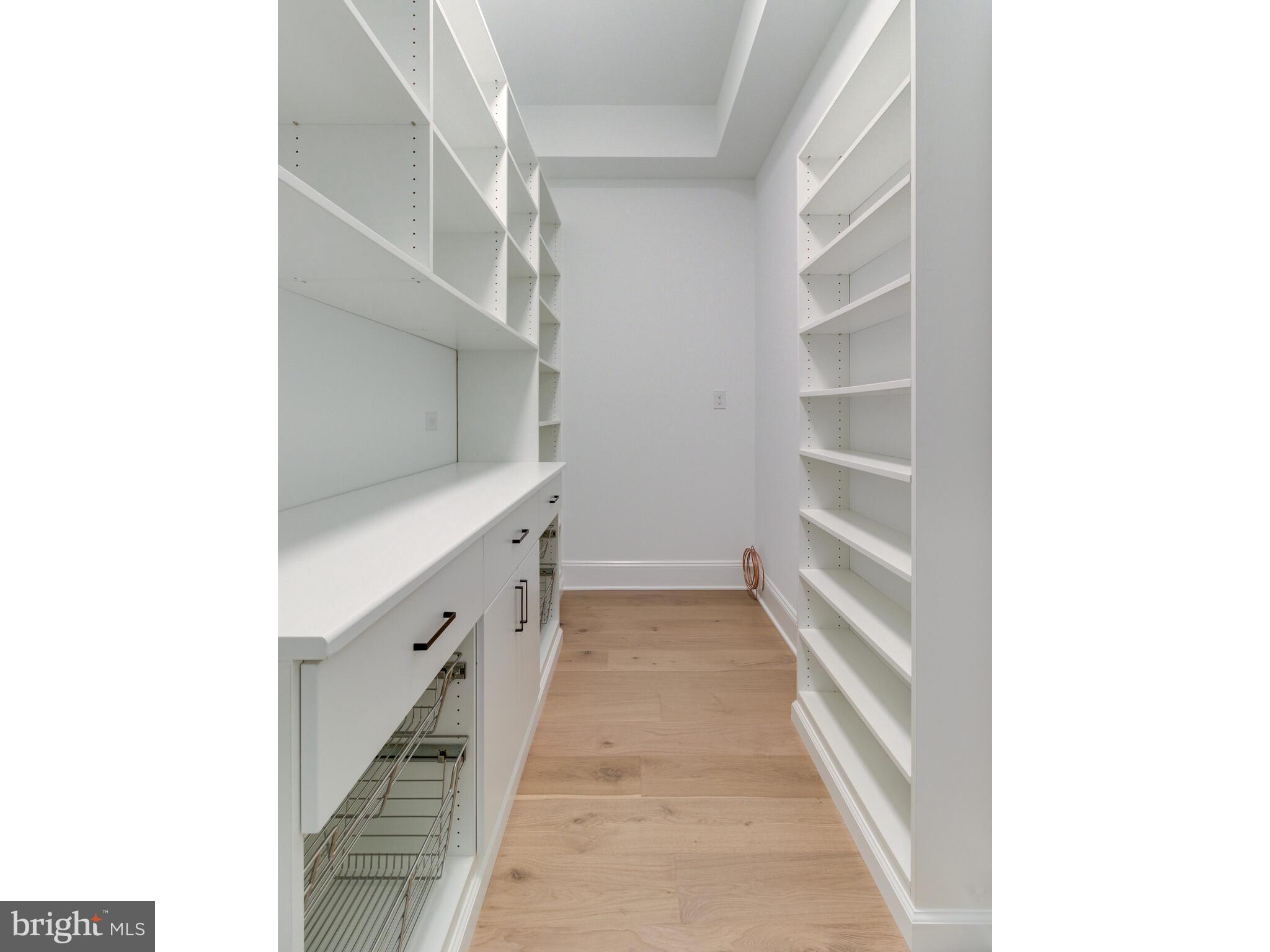 TIBURON - Residential