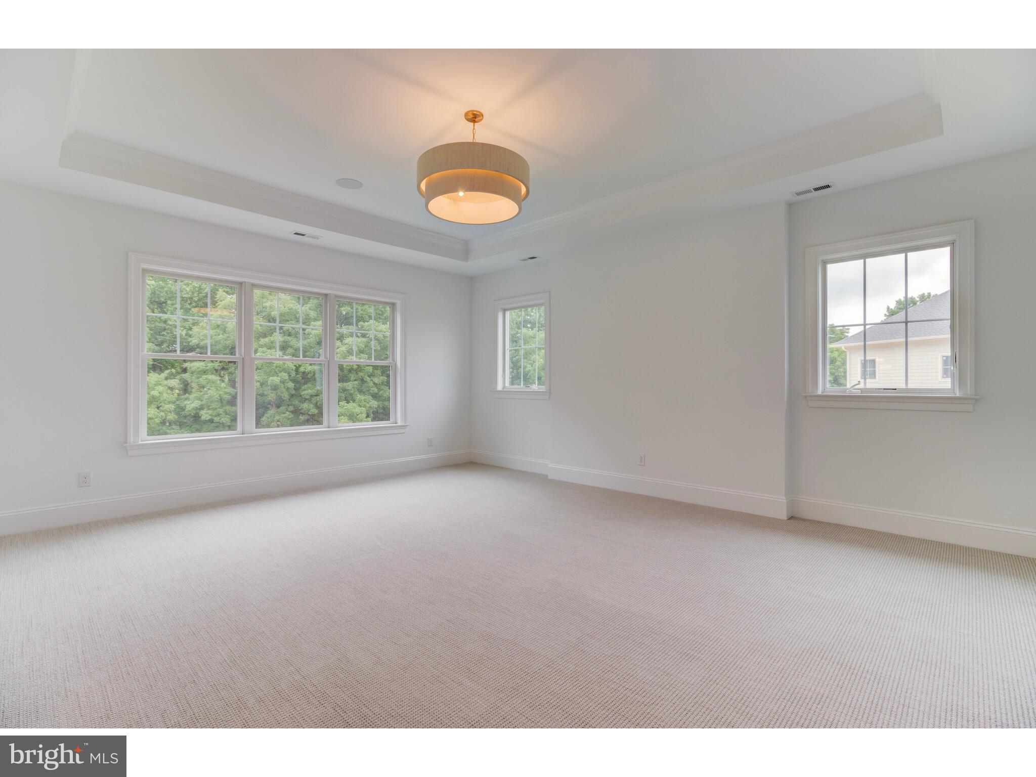 TIBURON - Residential