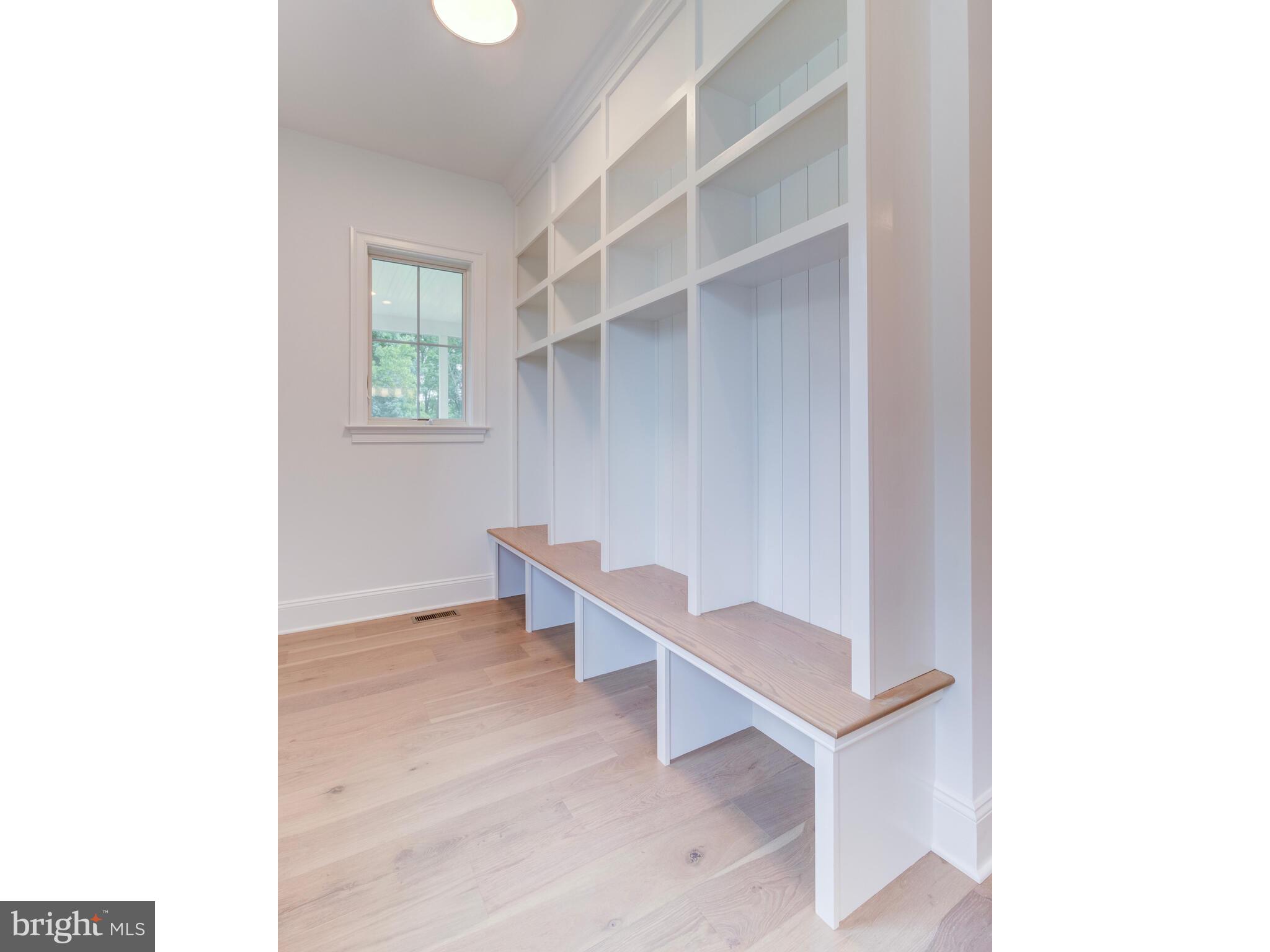 TIBURON - Residential