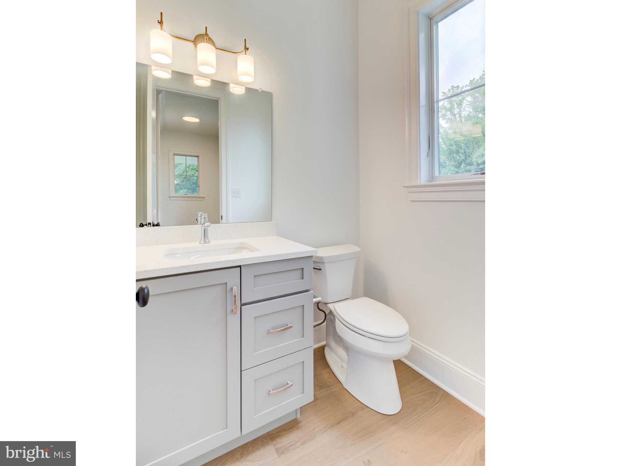 TIBURON - Residential