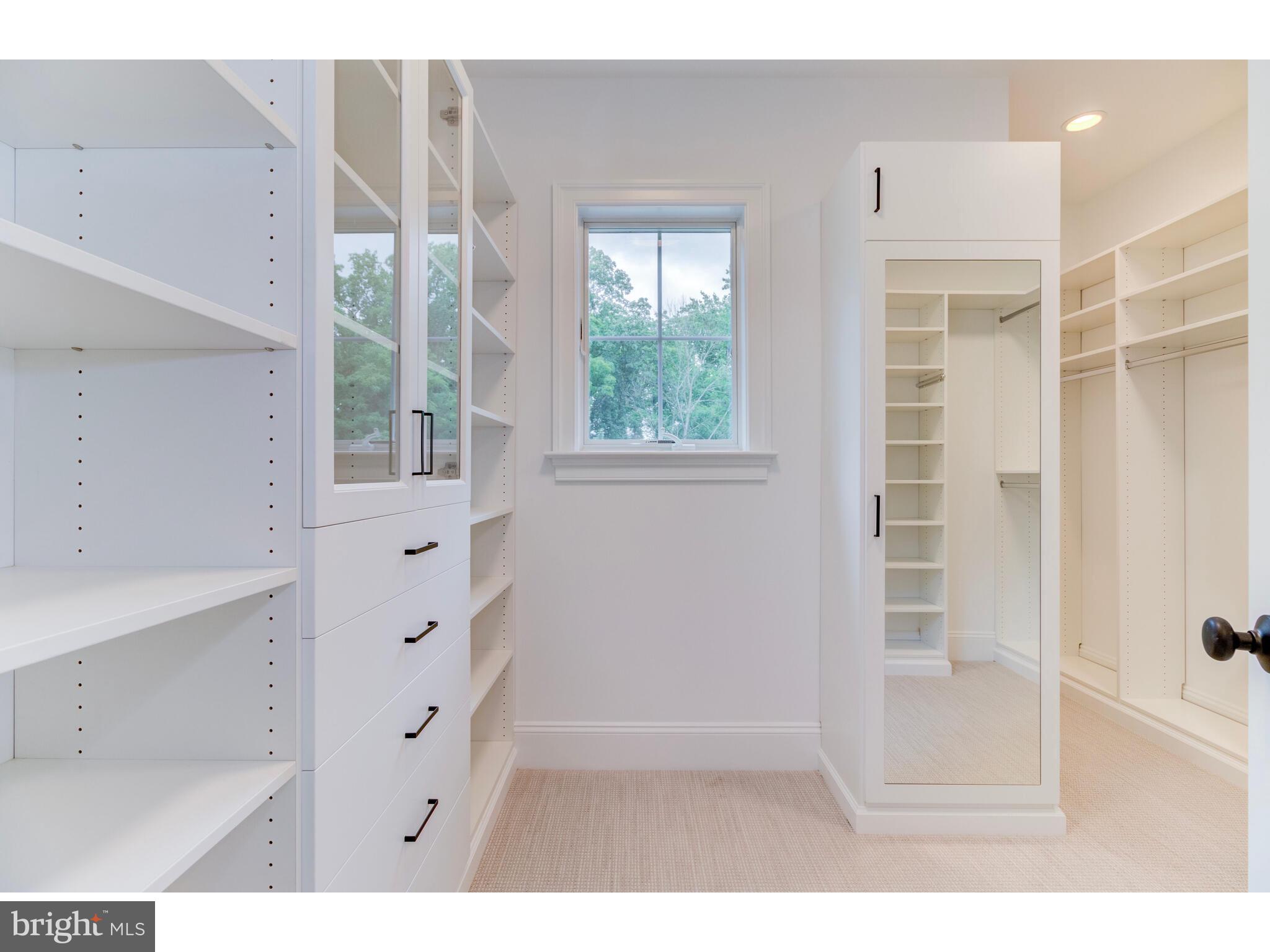 TIBURON - Residential