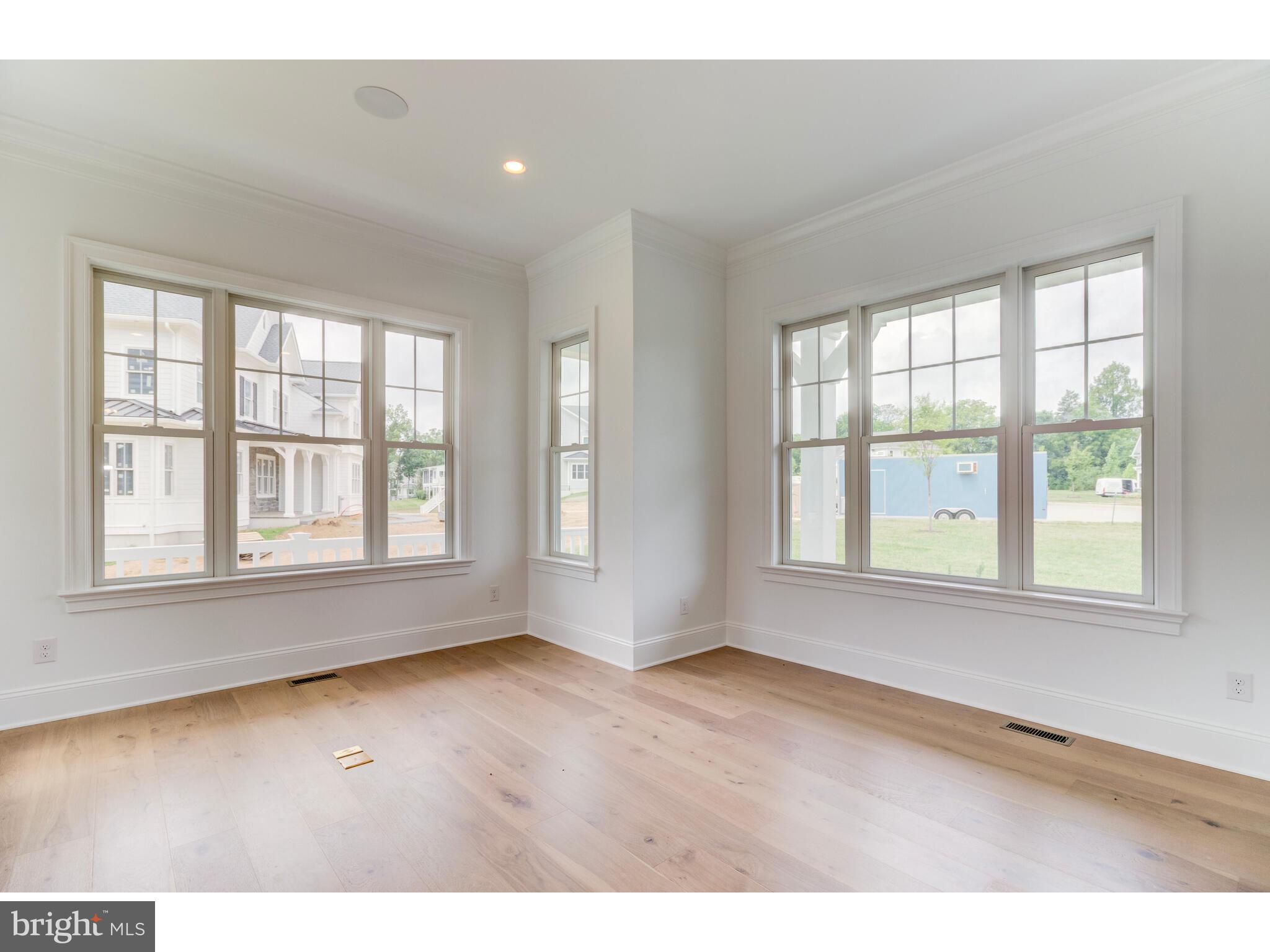 TIBURON - Residential