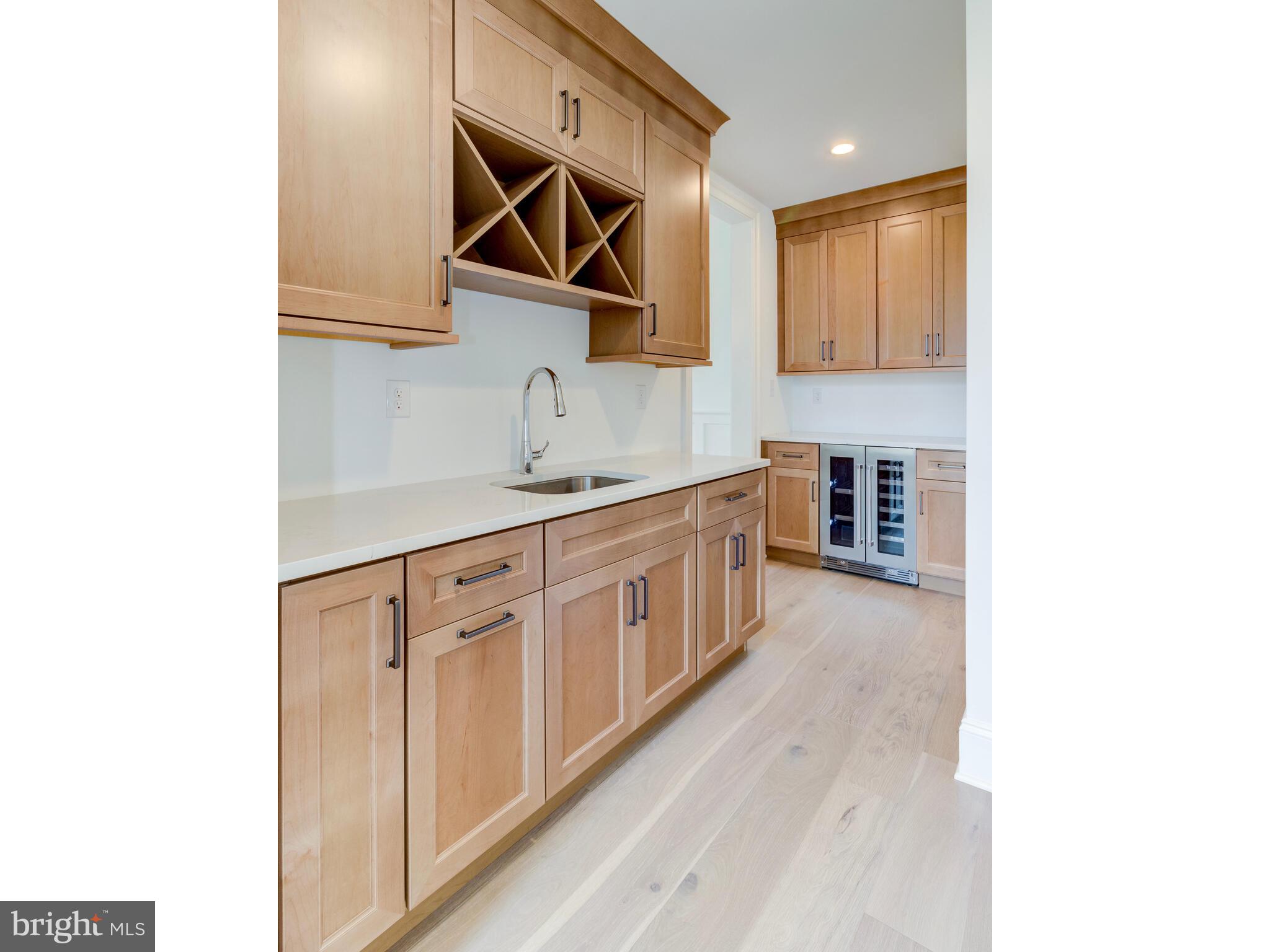 TIBURON - Residential