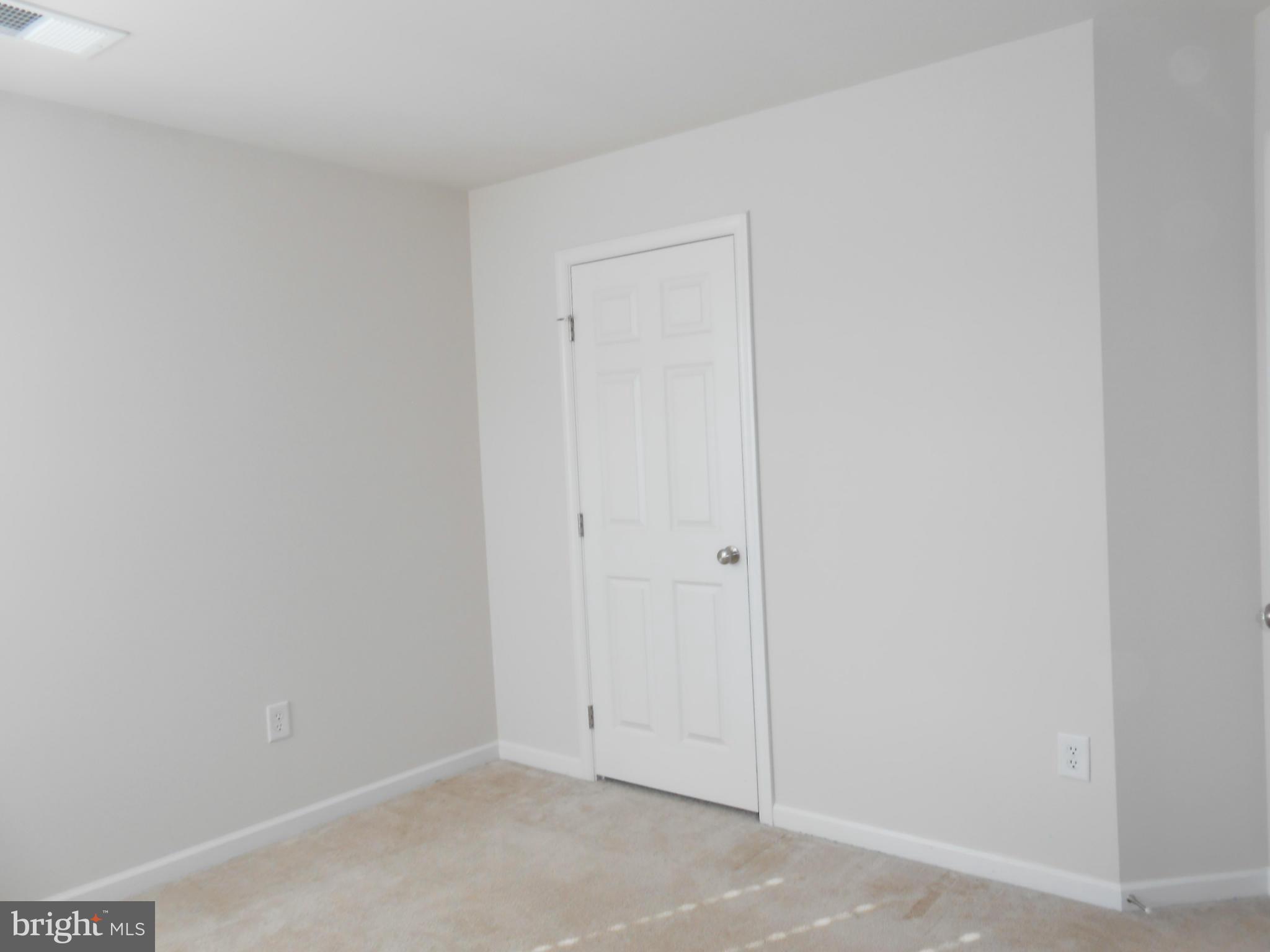 WATERBURY FOREST - Residential