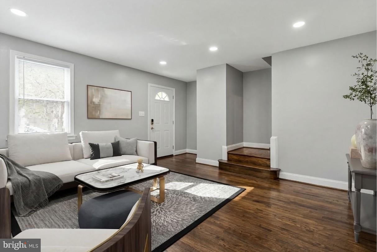 19 ATLANTIC STREET SE