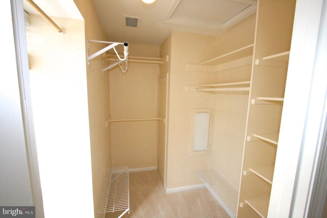 WINDGATE - Residential Lease