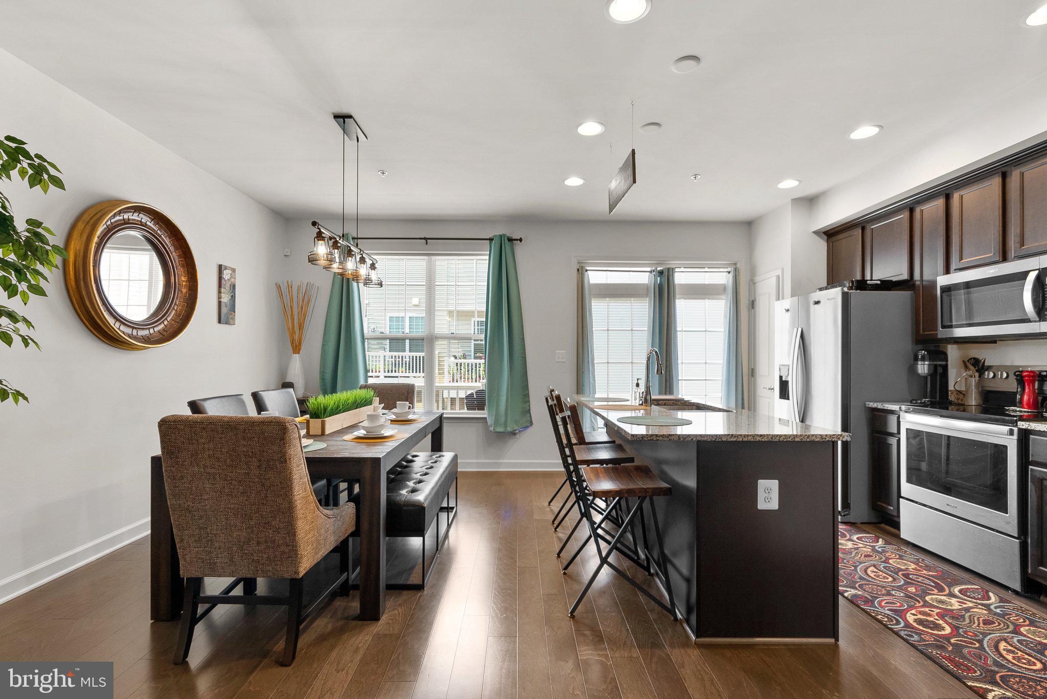 WOOD GLEN - Residential