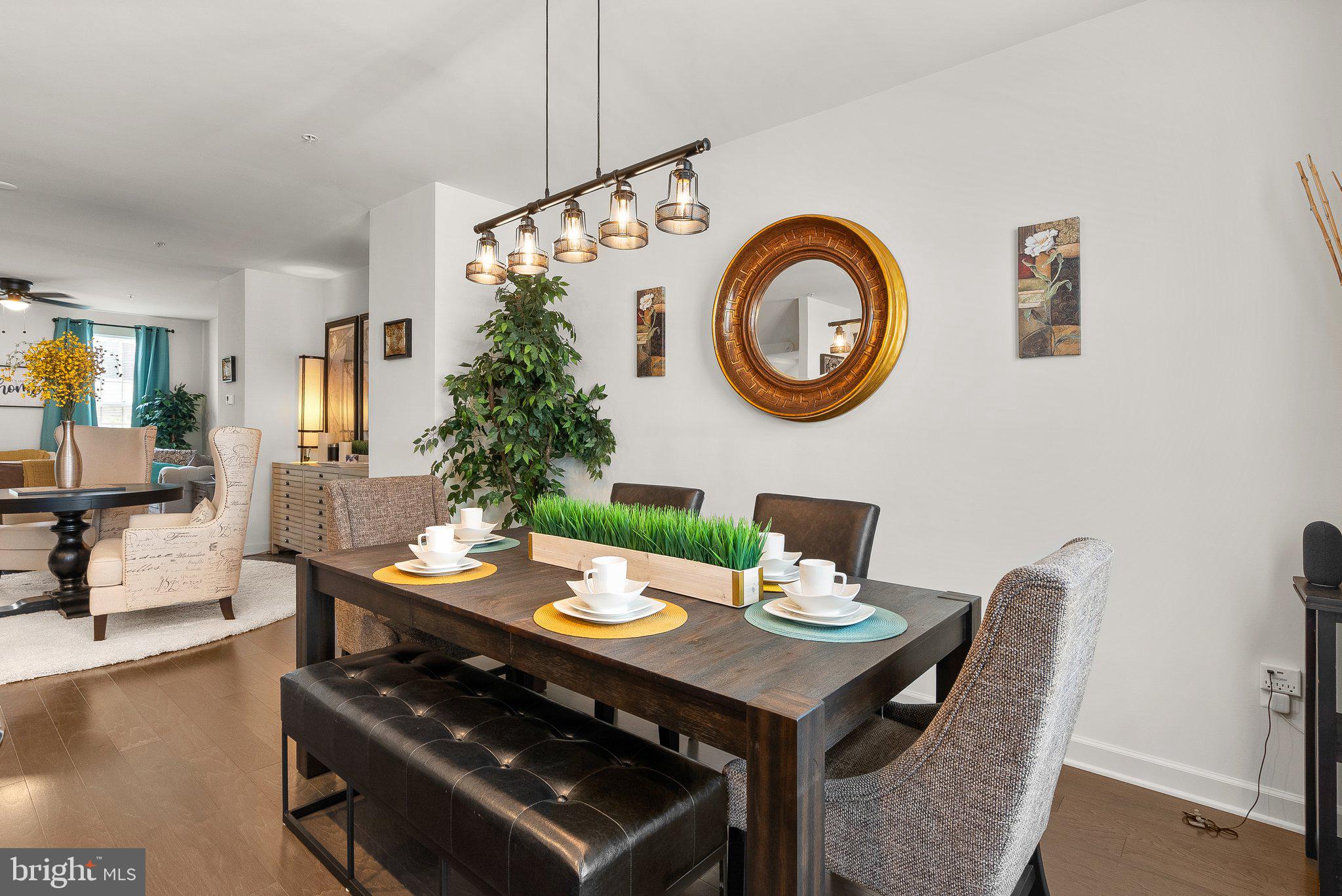 WOOD GLEN - Residential