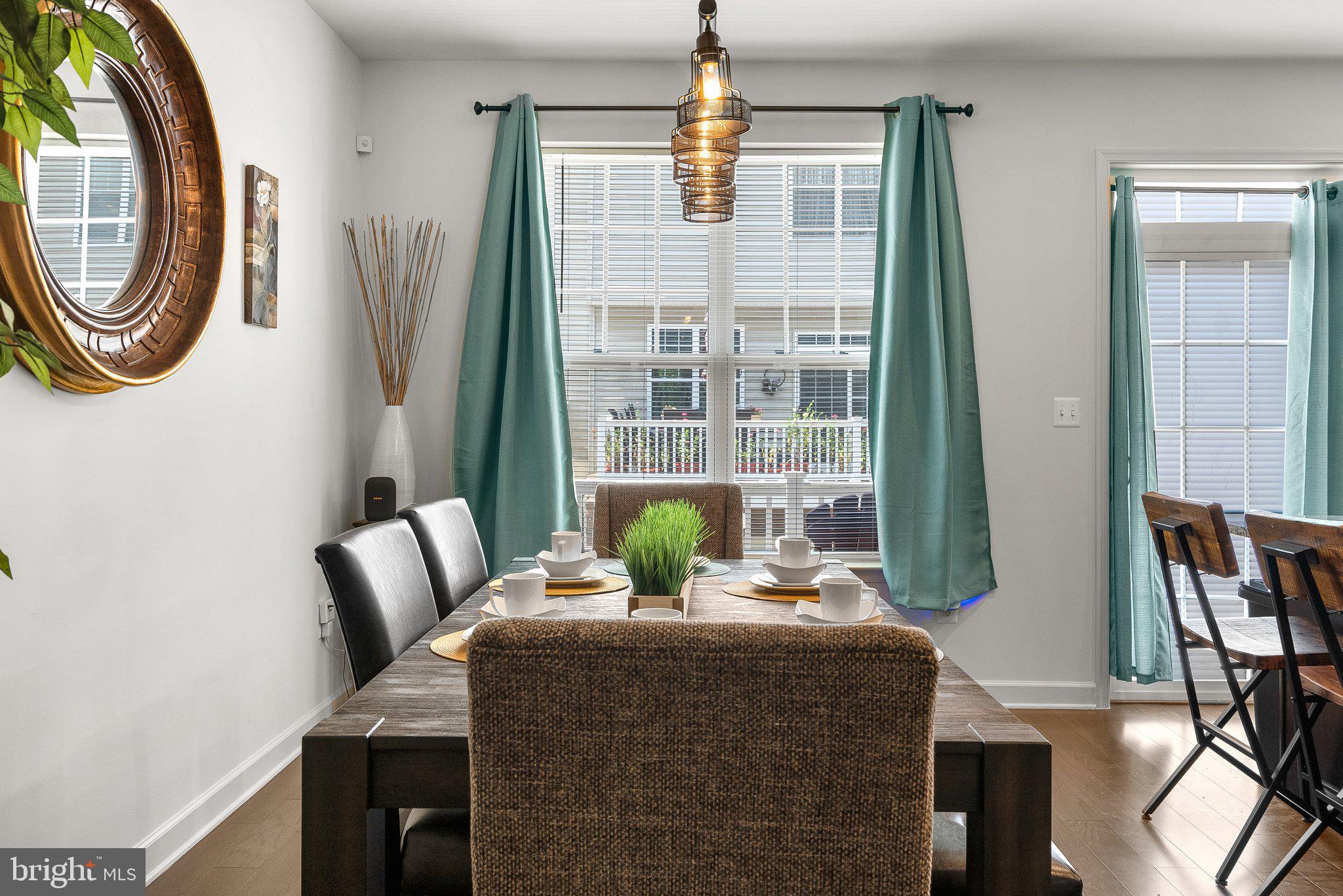 WOOD GLEN - Residential