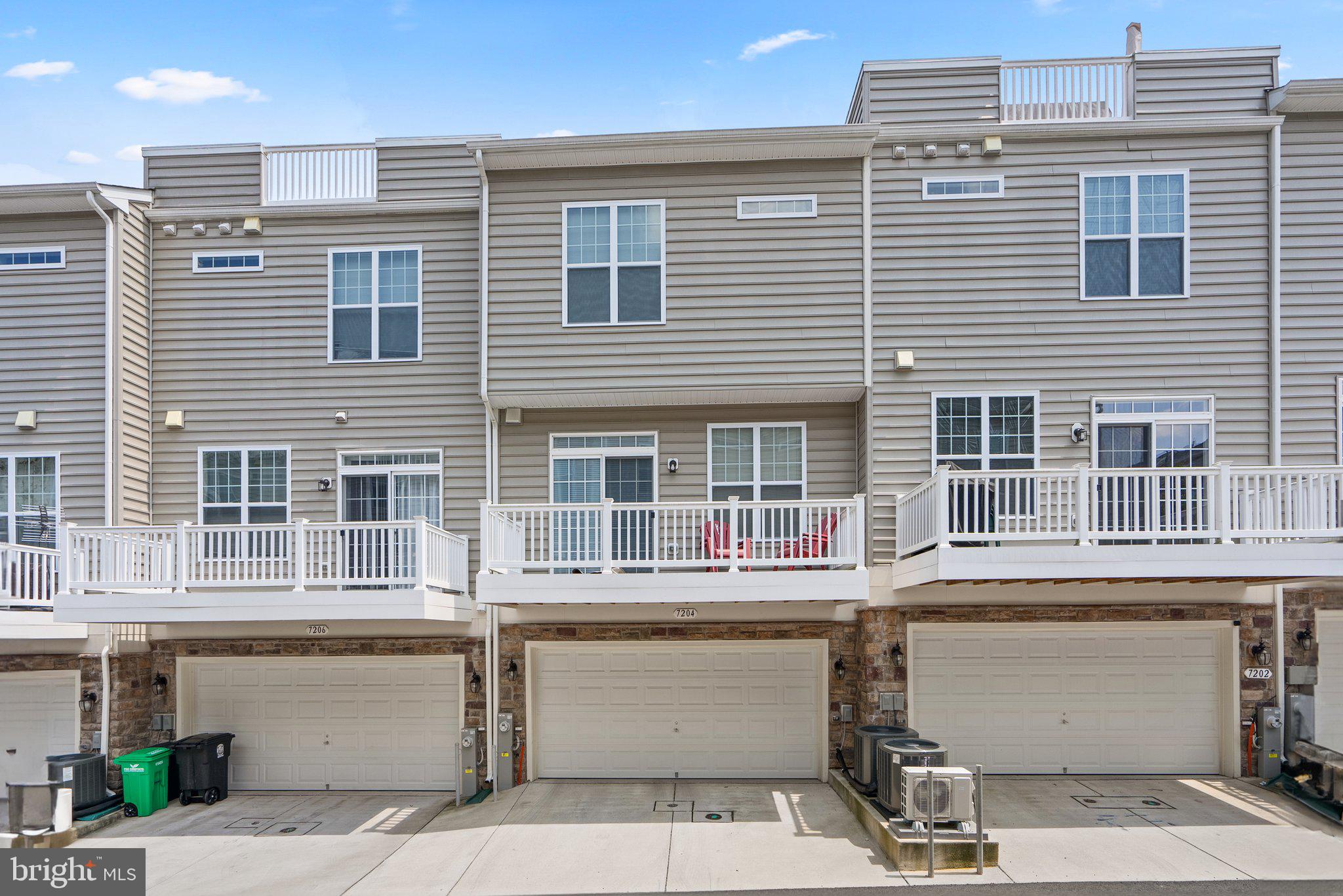 WOOD GLEN - Residential