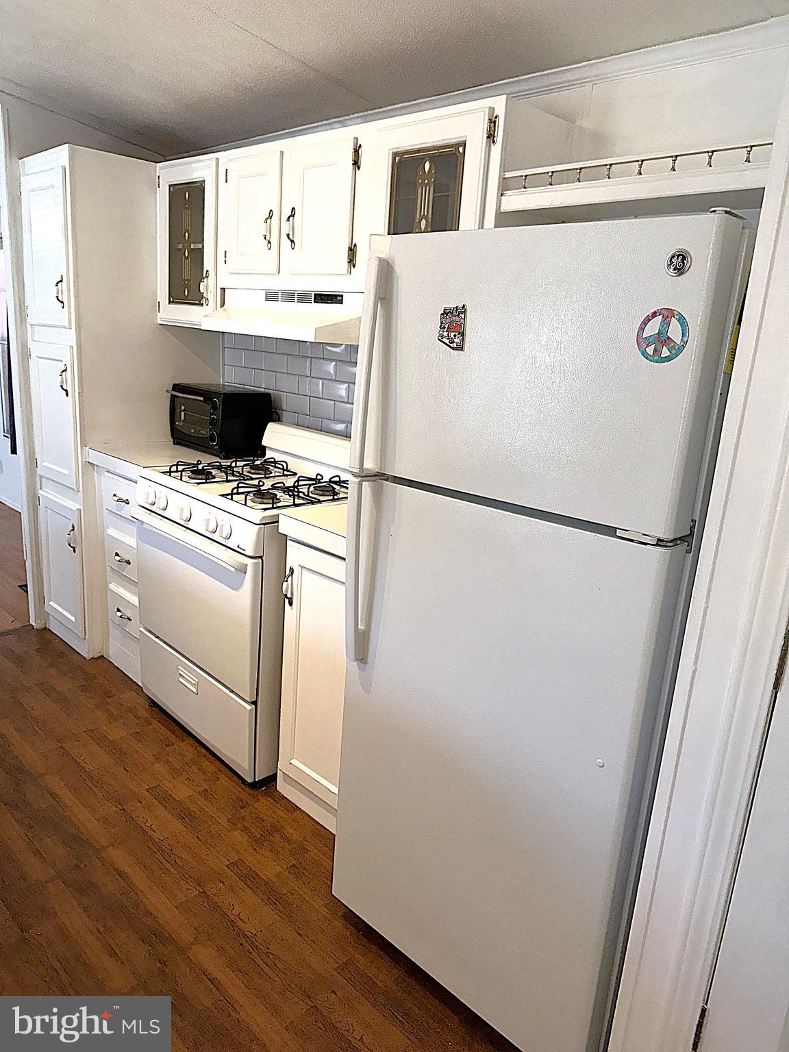 BOONES ESTATES - Residential