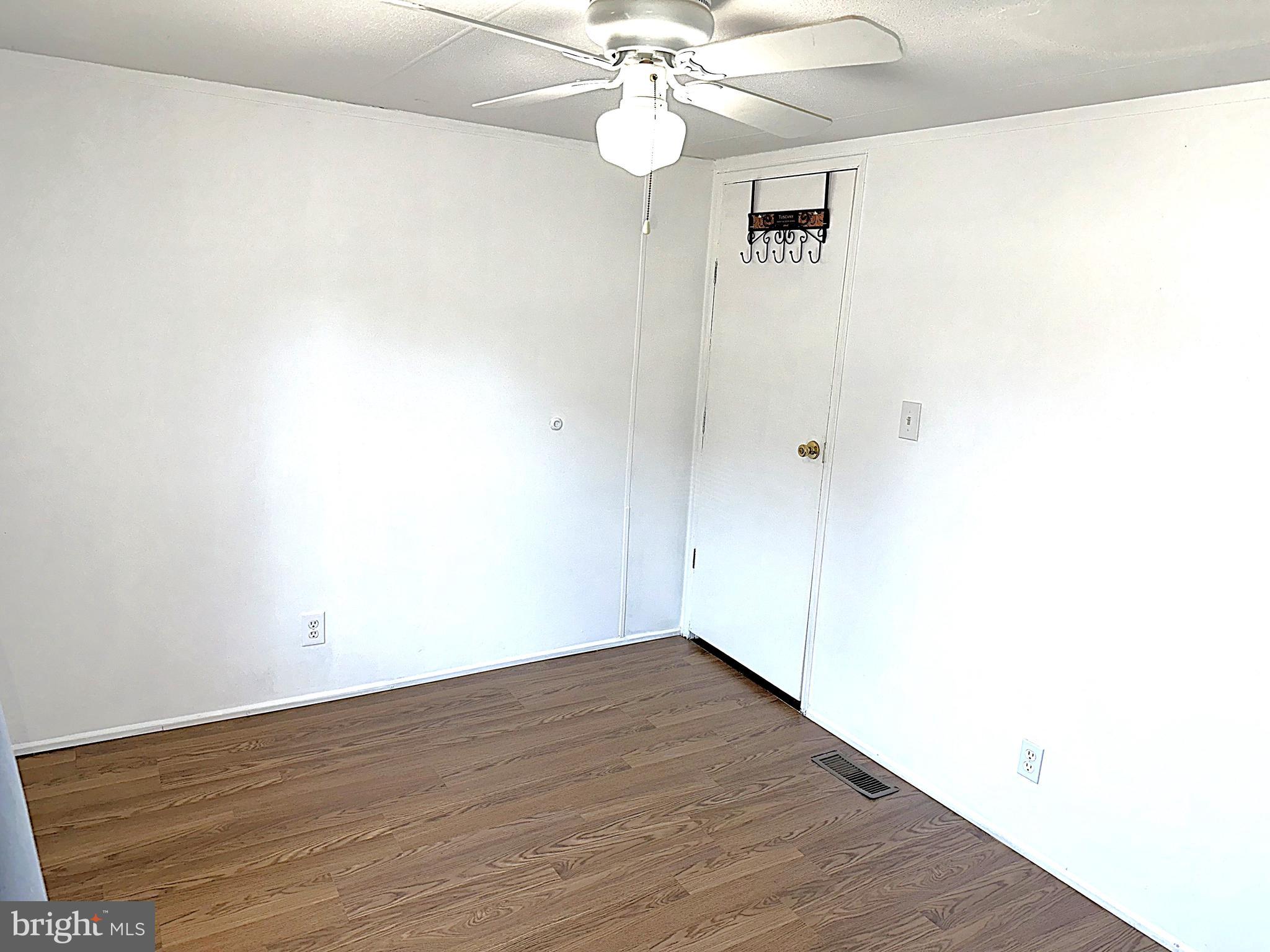 BOONES ESTATES - Residential